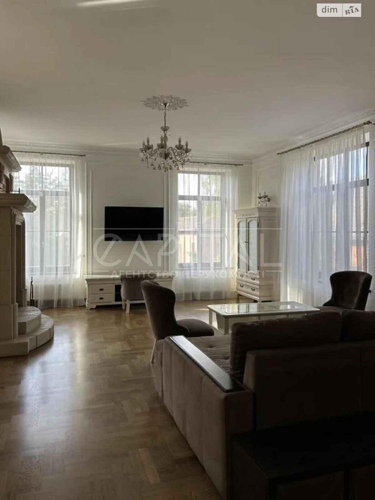 двухэтажный дом с гаражом, 495 кв. м, кирпич. Продажа в Лесниках фото 1 двухэтажный дом с гаражом, 495 кв. м, кирпич. Продажа в Лесниках фото 1