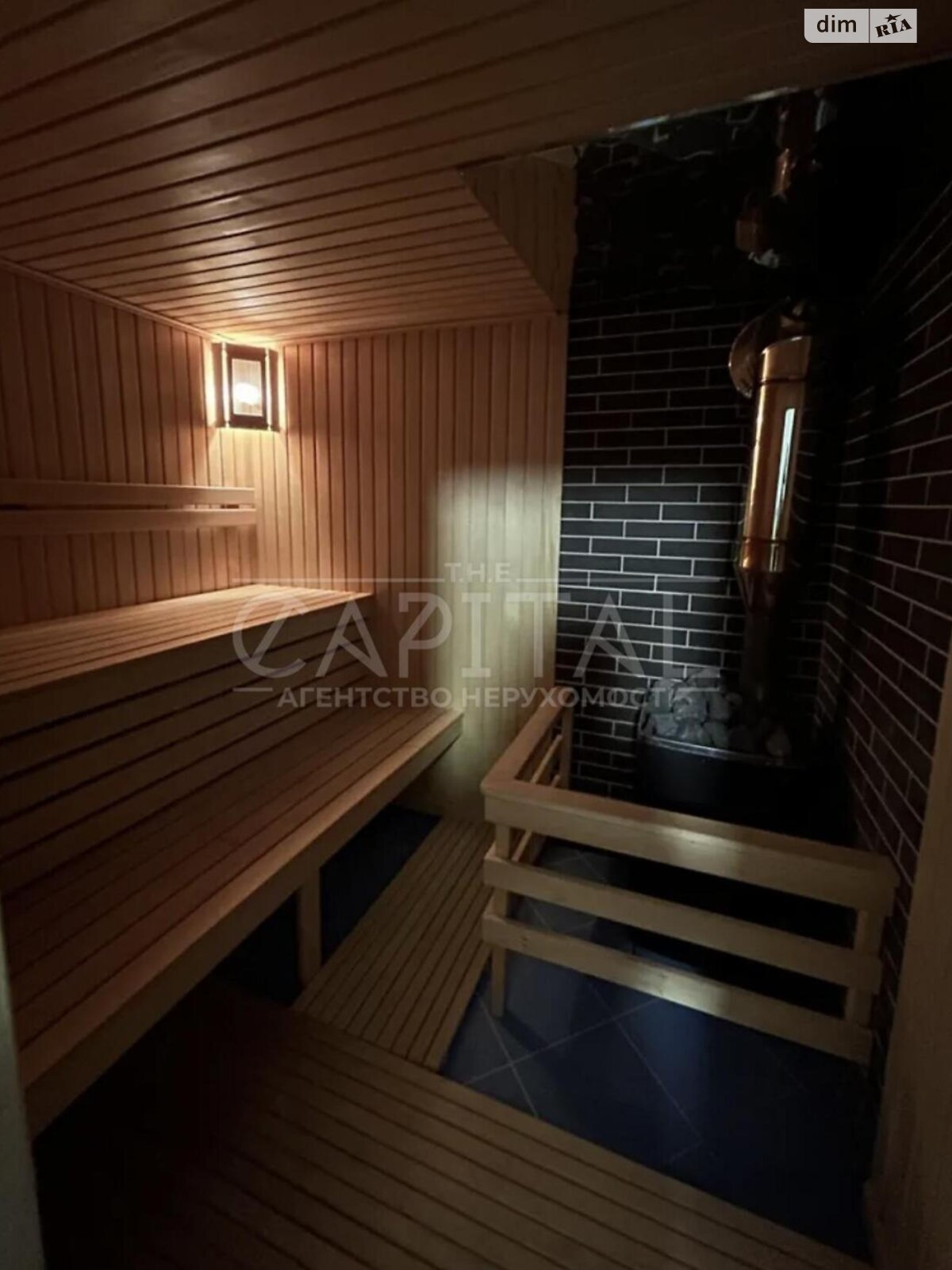двухэтажный дом с гаражом, 495 кв. м, кирпич. Продажа в Лесниках фото 1 двухэтажный дом с гаражом, 495 кв. м, кирпич. Продажа в Лесниках фото 1