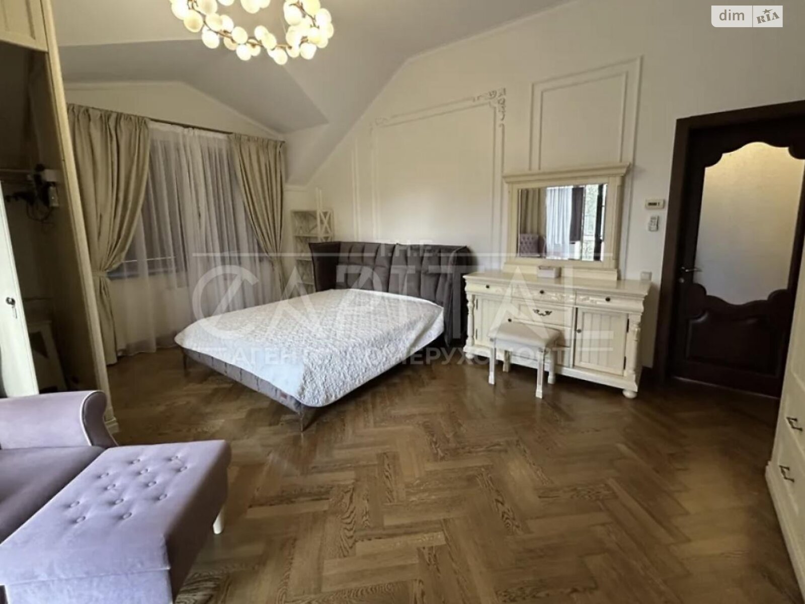 двухэтажный дом с гаражом, 495 кв. м, кирпич. Продажа в Лесниках фото 1 двухэтажный дом с гаражом, 495 кв. м, кирпич. Продажа в Лесниках фото 1