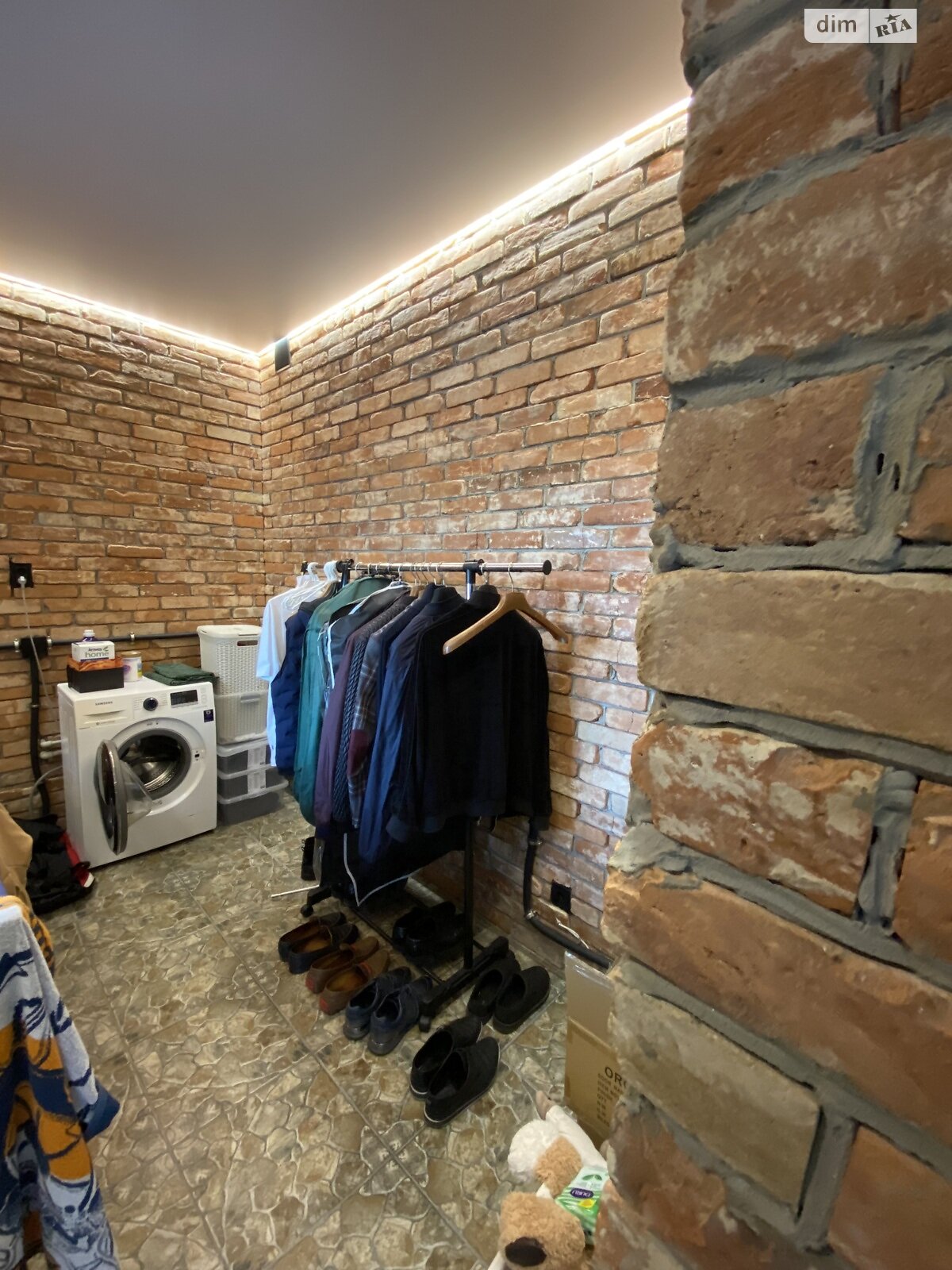 двоповерховий будинок з ремонтом, 185 кв. м, пеноблок. Продаж у Лісниках фото 1 двоповерховий будинок з ремонтом, 185 кв. м, пеноблок. Продаж у Лісниках фото 1