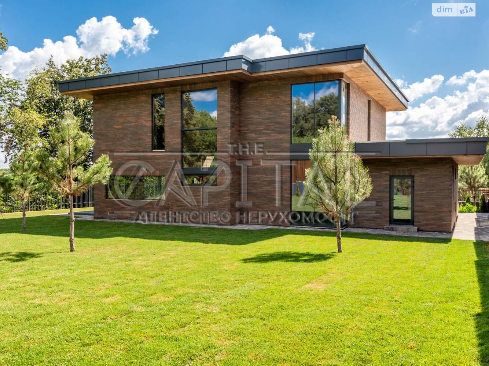 двоповерховий будинок з гаражем, 266 кв. м, цегла. Продаж у Лісниках фото 1 двоповерховий будинок з гаражем, 266 кв. м, цегла. Продаж у Лісниках фото 1