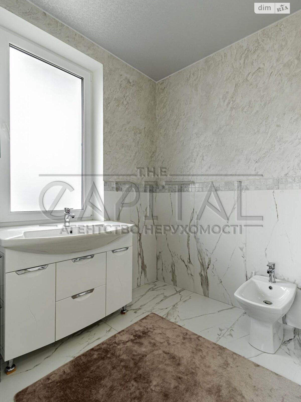 двоповерховий будинок з верандою, 250 кв. м, кирпич. Продаж у Лісниках фото 1 двоповерховий будинок з верандою, 250 кв. м, кирпич. Продаж у Лісниках фото 1