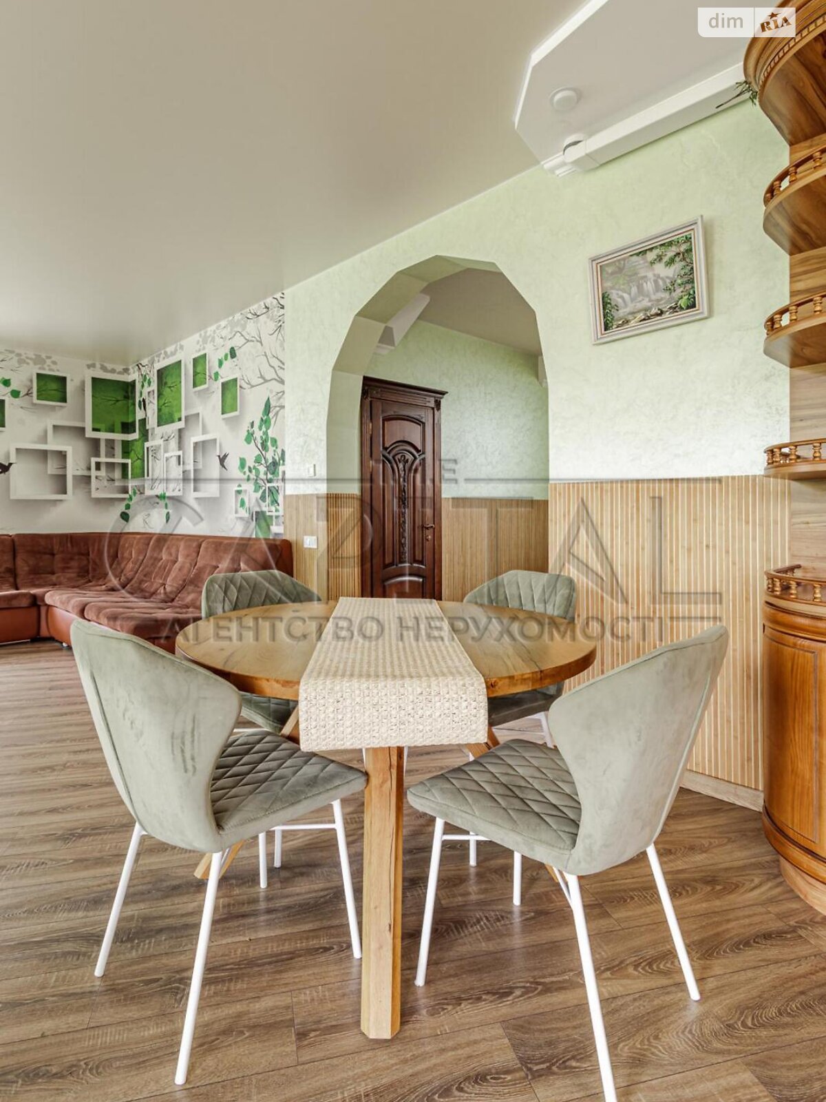 двоповерховий будинок з верандою, 250 кв. м, кирпич. Продаж у Лісниках фото 1 двоповерховий будинок з верандою, 250 кв. м, кирпич. Продаж у Лісниках фото 1