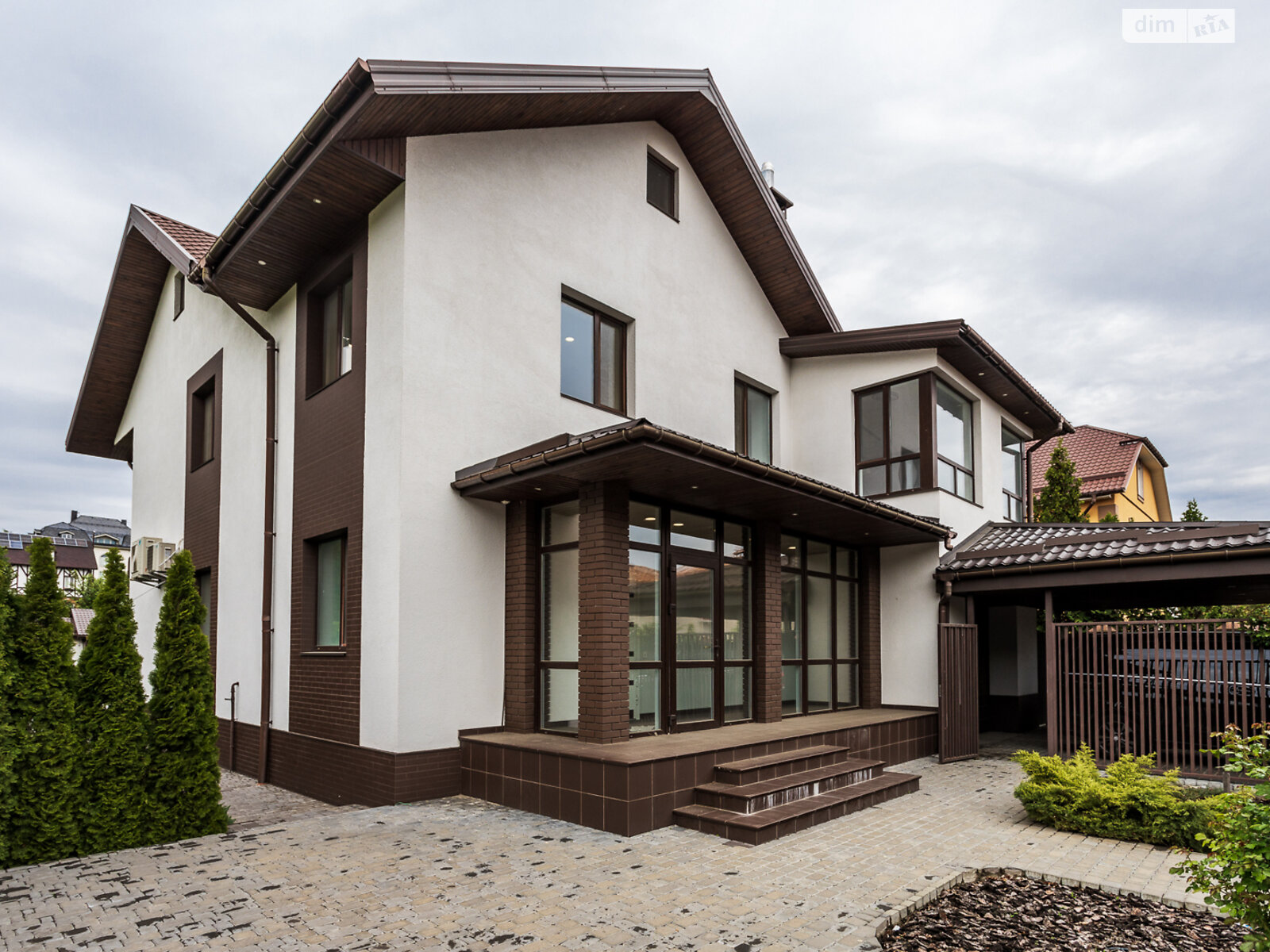 двоповерховий будинок, 390 кв. м, цегла. Продаж у Лісниках фото 1 двоповерховий будинок, 390 кв. м, цегла. Продаж у Лісниках фото 1