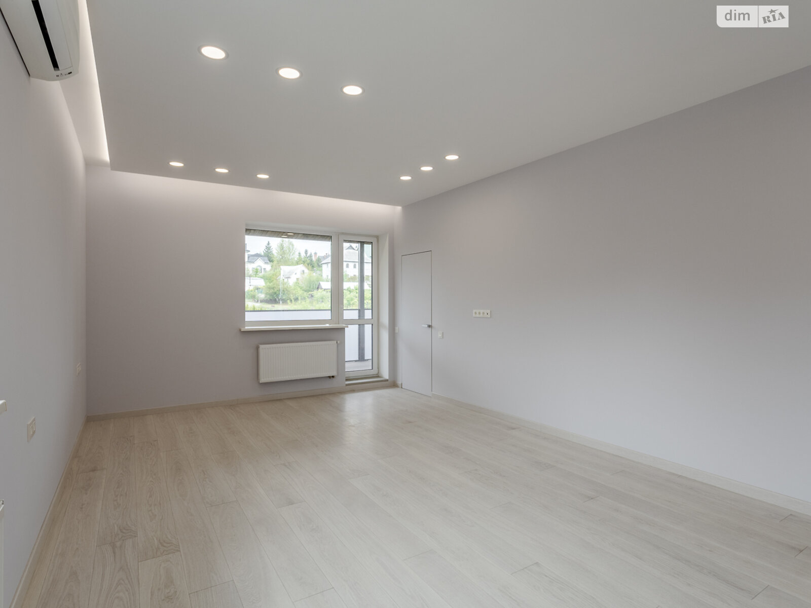 двоповерховий будинок, 390 кв. м, цегла. Продаж у Лісниках фото 1 двоповерховий будинок, 390 кв. м, цегла. Продаж у Лісниках фото 1