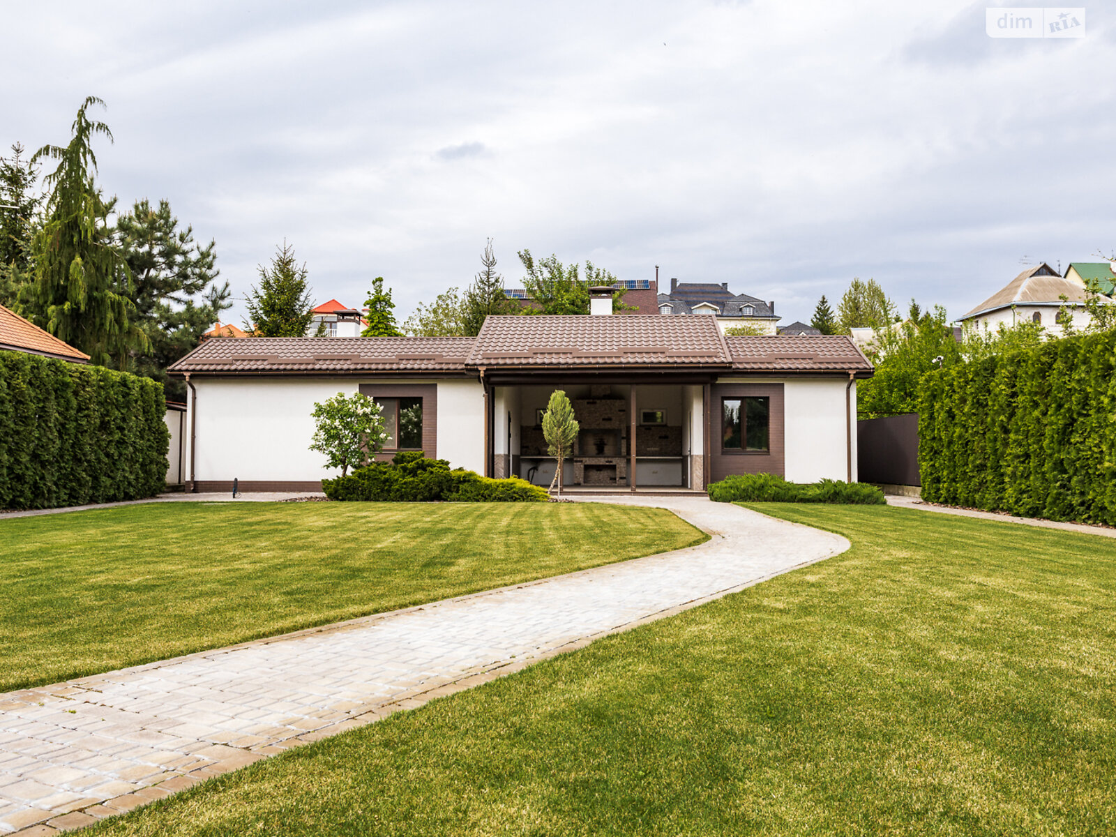 двоповерховий будинок, 390 кв. м, цегла. Продаж у Лісниках фото 1 двоповерховий будинок, 390 кв. м, цегла. Продаж у Лісниках фото 1