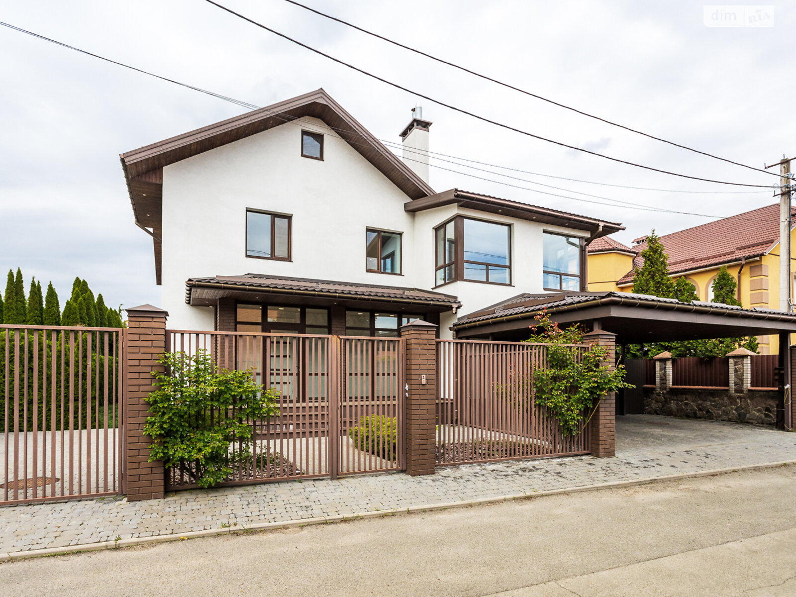 двоповерховий будинок, 390 кв. м, цегла. Продаж у Лісниках фото 1 двоповерховий будинок, 390 кв. м, цегла. Продаж у Лісниках фото 1