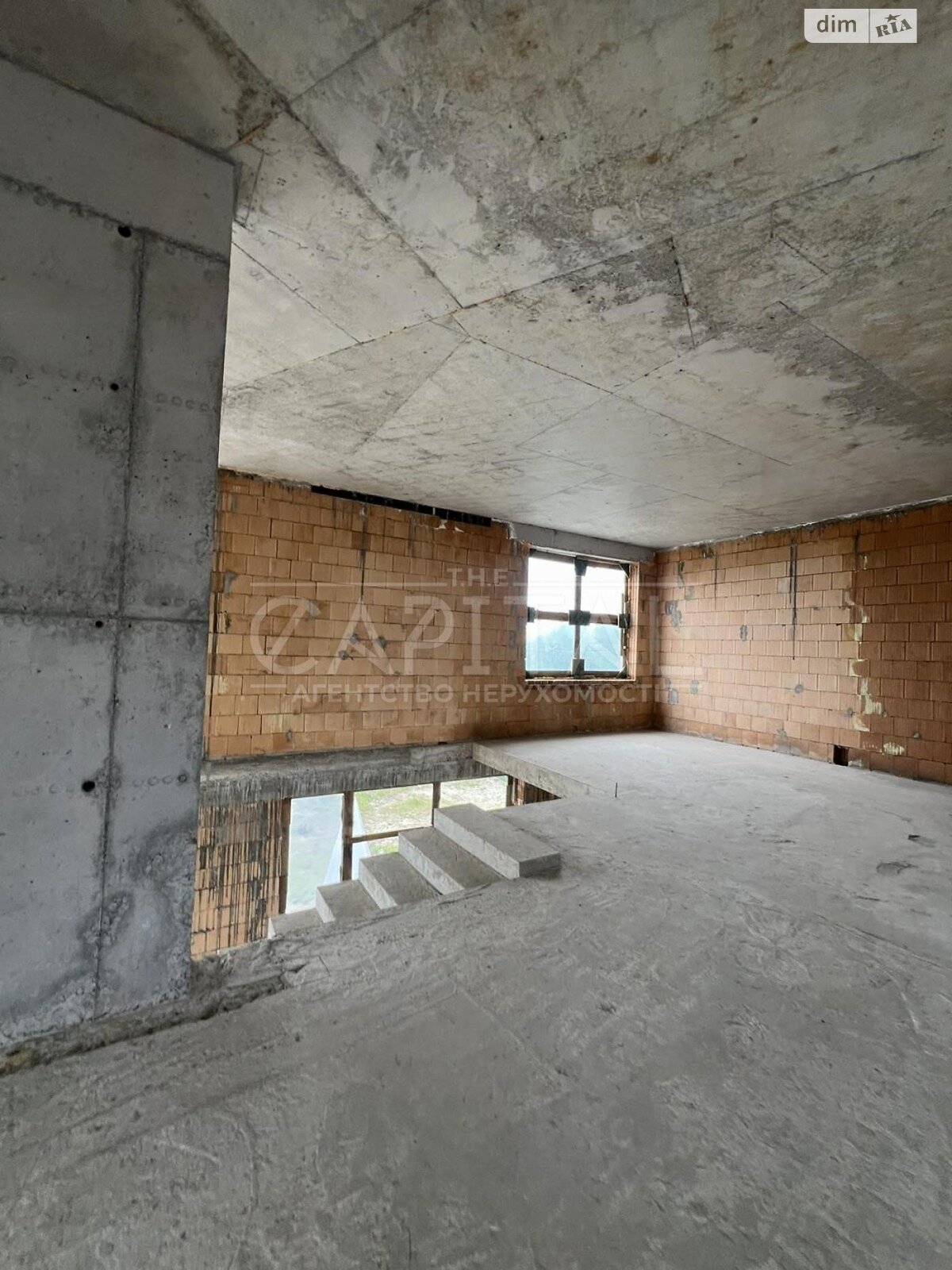 двухэтажный дом с гаражом, 300 кв. м, кирпич. Продажа в Лесниках фото 1 двухэтажный дом с гаражом, 300 кв. м, кирпич. Продажа в Лесниках фото 1