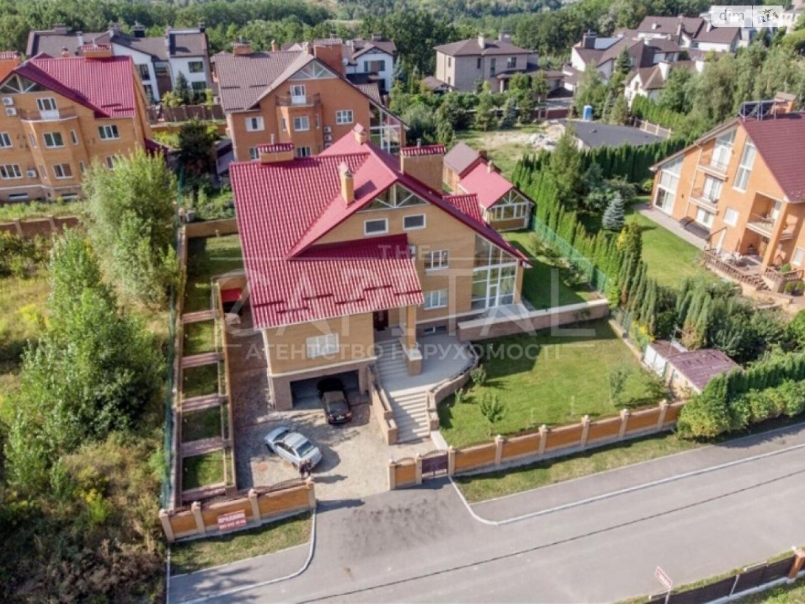 чотириповерховий будинок, 664 кв. м, цегла. Продаж у Лісниках фото 1