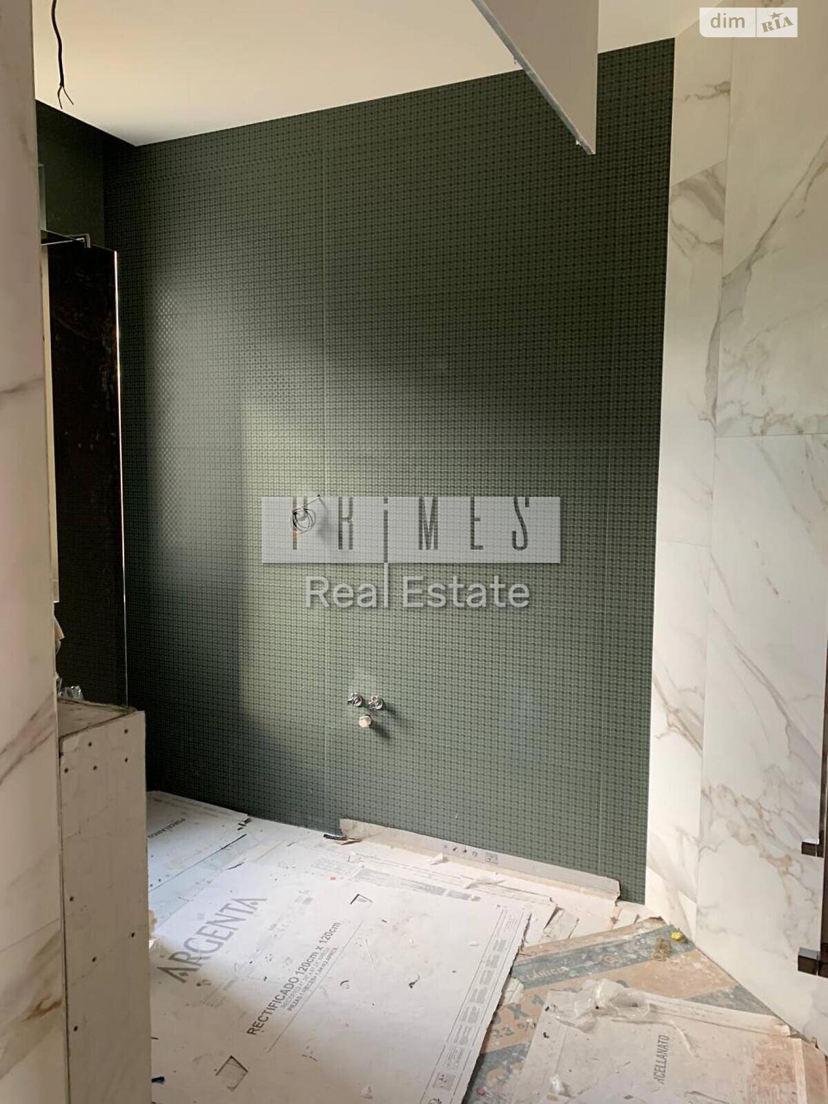 триповерховий будинок з верандою, 498.9 кв. м, термоблок. Продаж у Лісниках фото 1