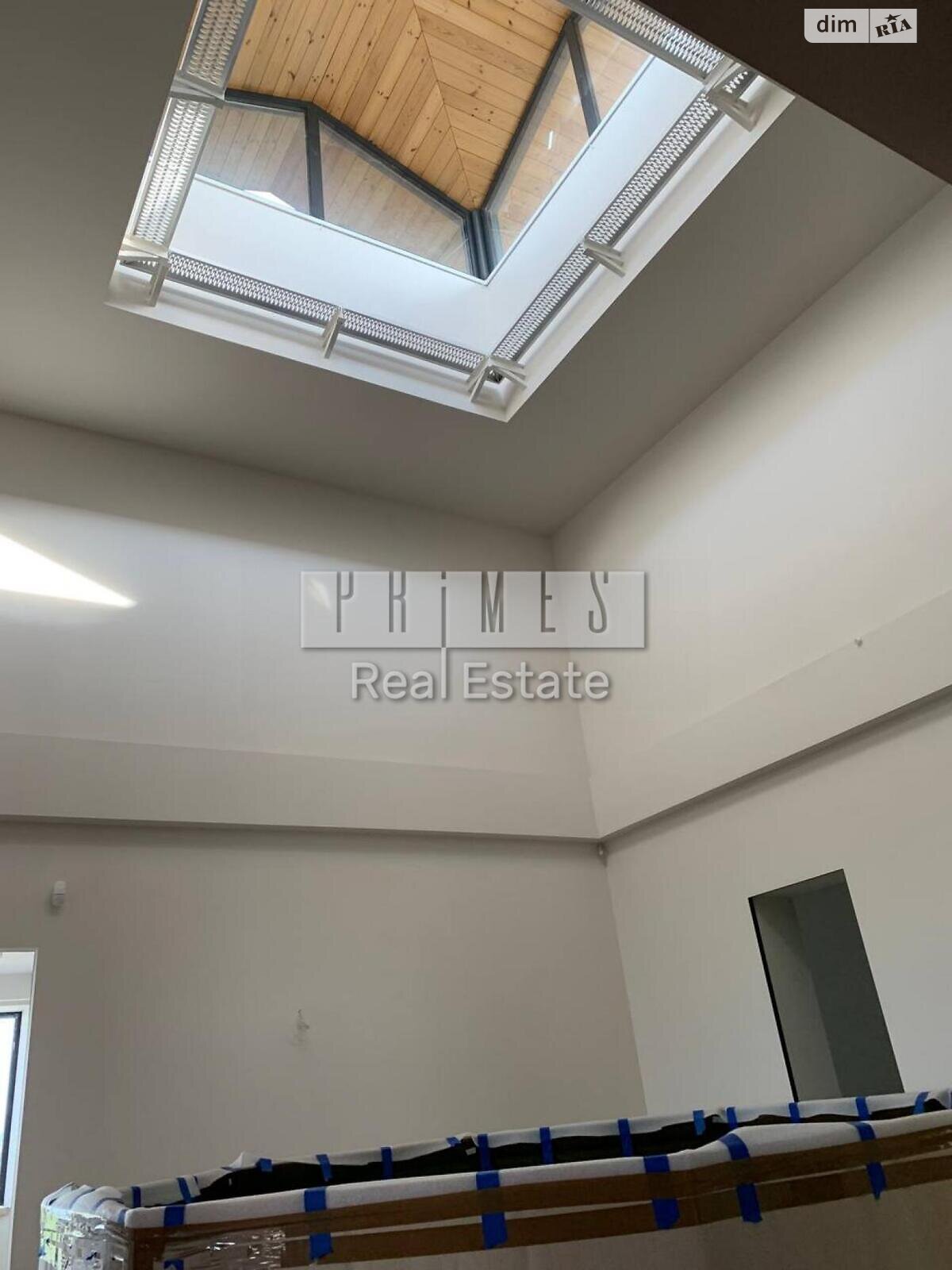 триповерховий будинок з верандою, 498.9 кв. м, термоблок. Продаж у Лісниках фото 1