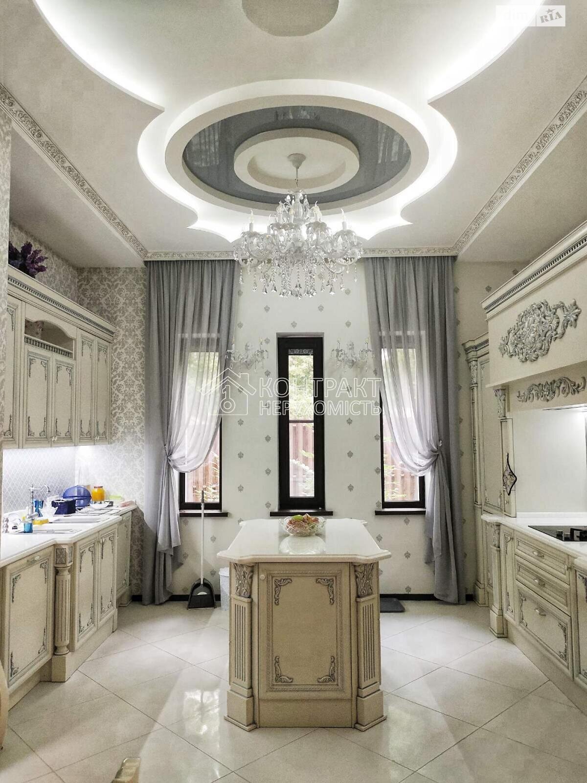 трехэтажный дом, 430 кв. м, кирпич. Продажа в Лесном фото 1 трехэтажный дом, 430 кв. м, кирпич. Продажа в Лесном фото 1