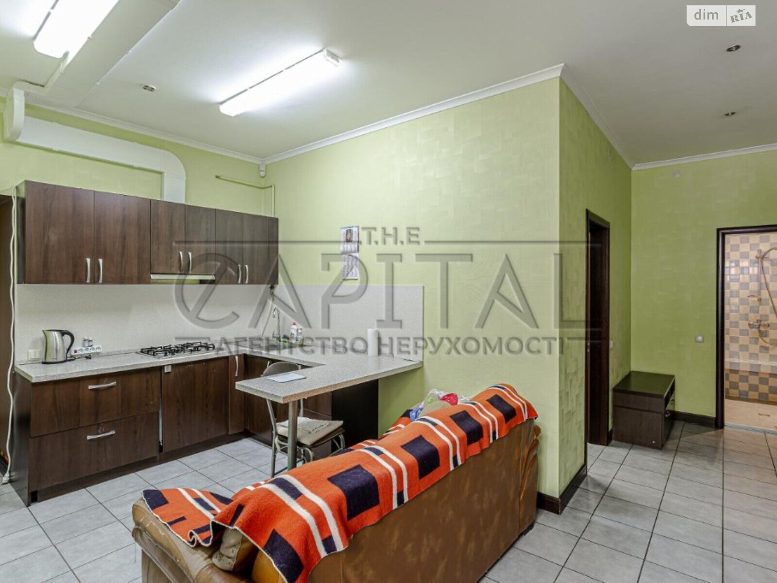 трехэтажный дом, 627 кв. м, кирпич. Продажа в Лесном фото 1