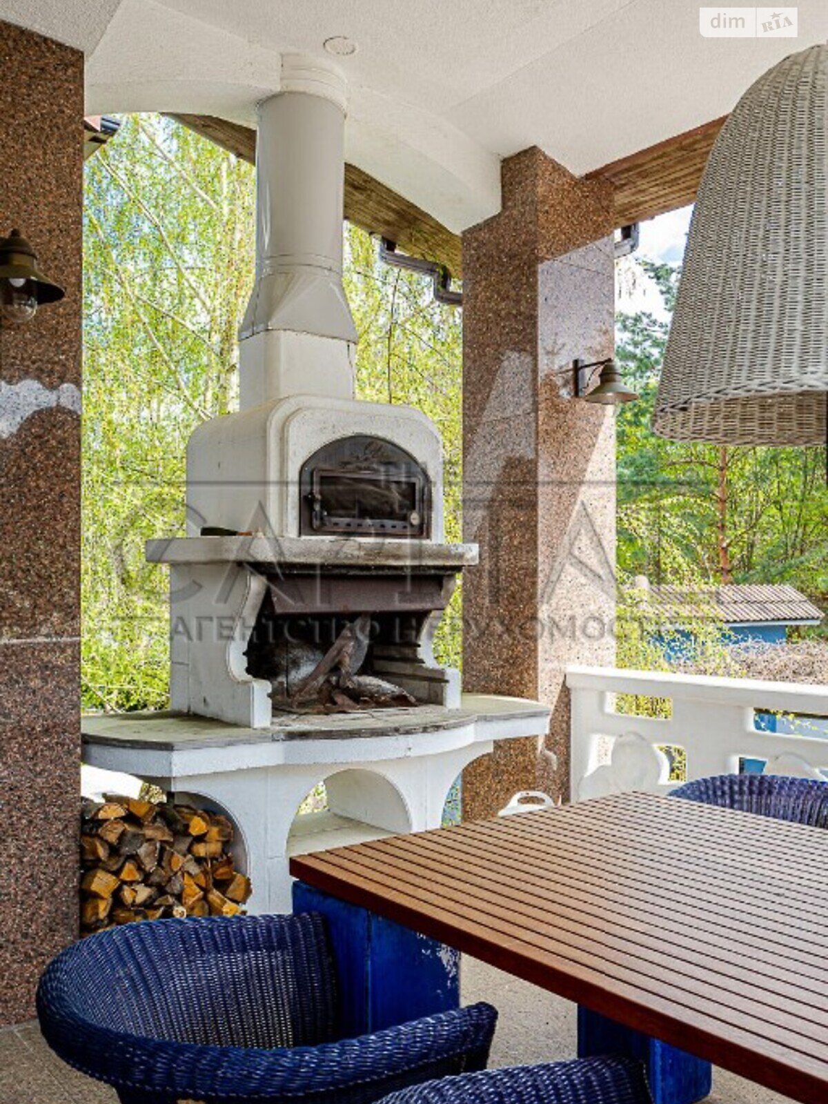 триповерховий будинок, 627 кв. м, цегла. Продаж у Лісне фото 1 триповерховий будинок, 627 кв. м, цегла. Продаж у Лісне фото 1