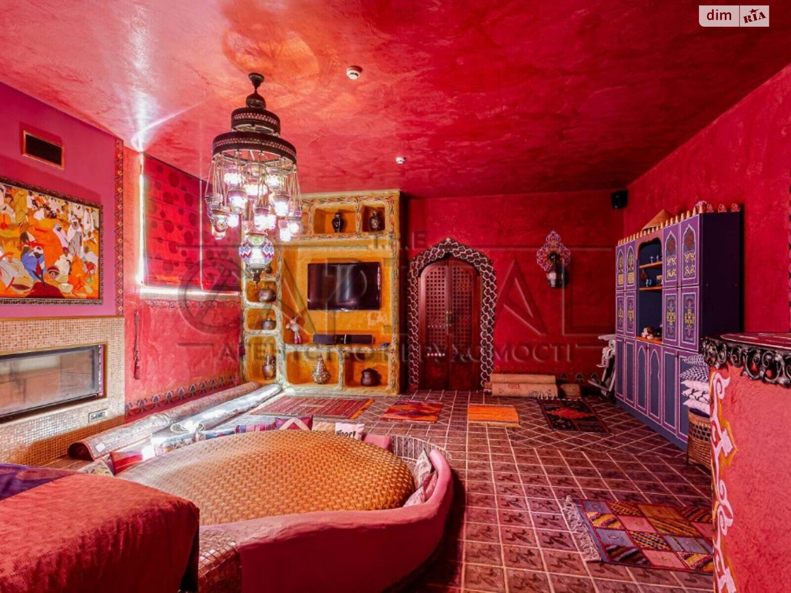 триповерховий будинок, 627 кв. м, цегла. Продаж у Лісне фото 1 триповерховий будинок, 627 кв. м, цегла. Продаж у Лісне фото 1