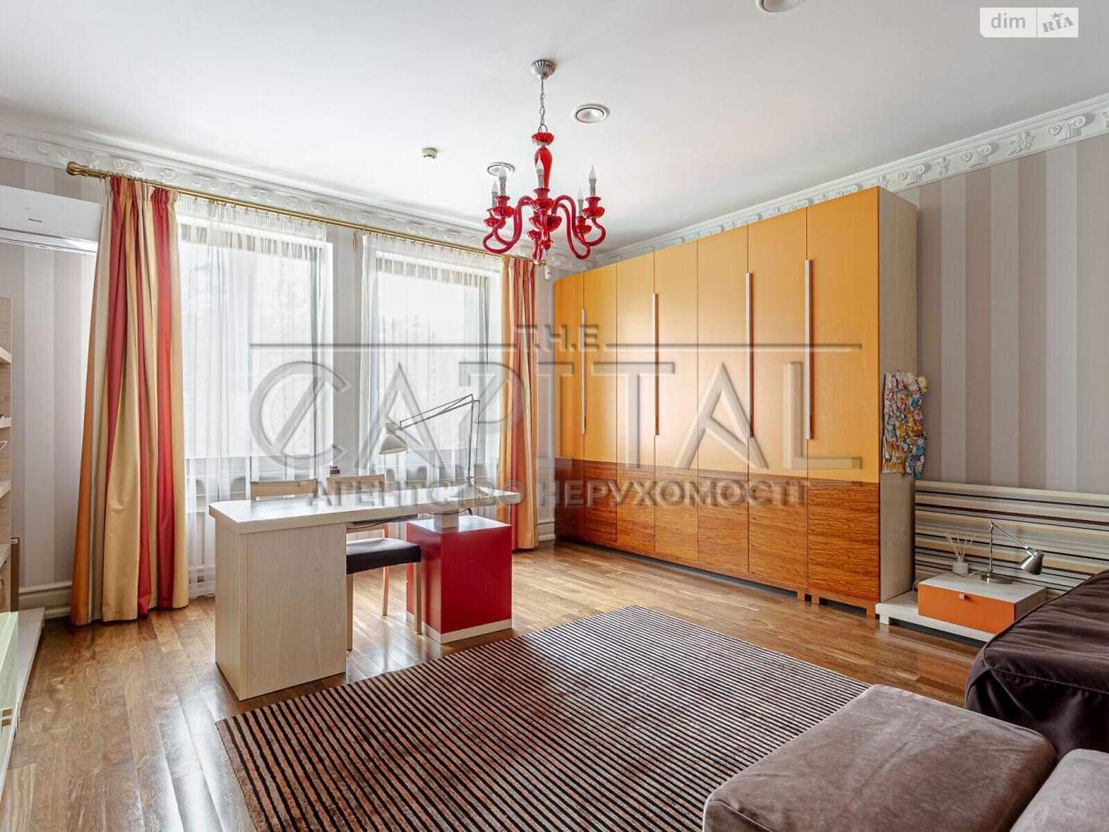 трехэтажный дом беседка, 627 кв. м, кирпич. Продажа в Лесном фото 1