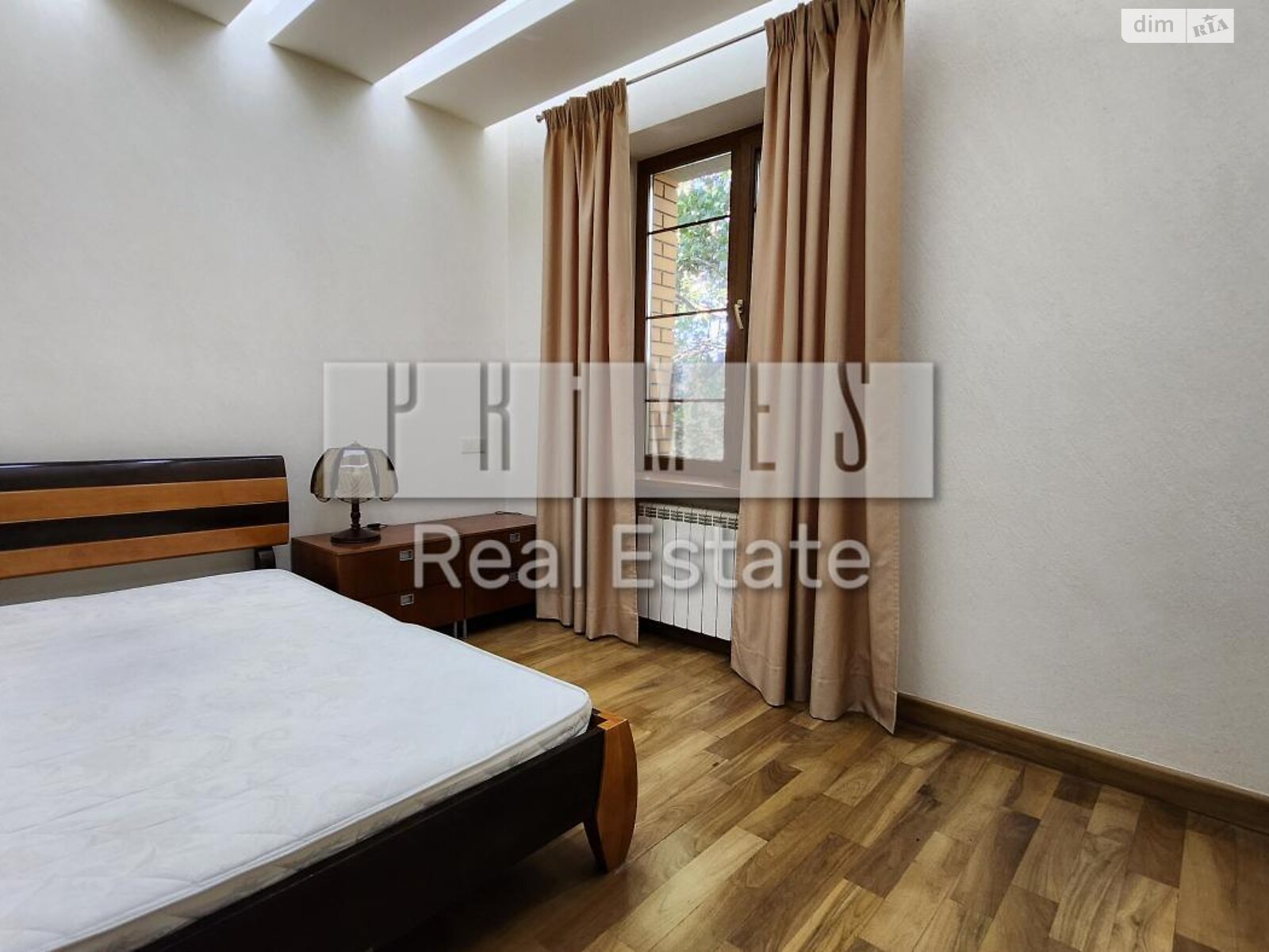 двоповерховий будинок з верандою, 598.7 кв. м, цегла. Продаж у Шпитьках фото 1 двоповерховий будинок з верандою, 598.7 кв. м, цегла. Продаж у Шпитьках фото 1