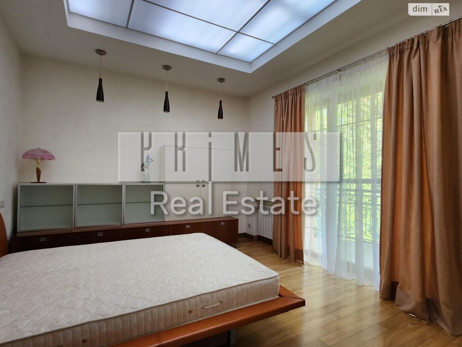 двоповерховий будинок з верандою, 598.7 кв. м, цегла. Продаж у Шпитьках фото 1 двоповерховий будинок з верандою, 598.7 кв. м, цегла. Продаж у Шпитьках фото 1
