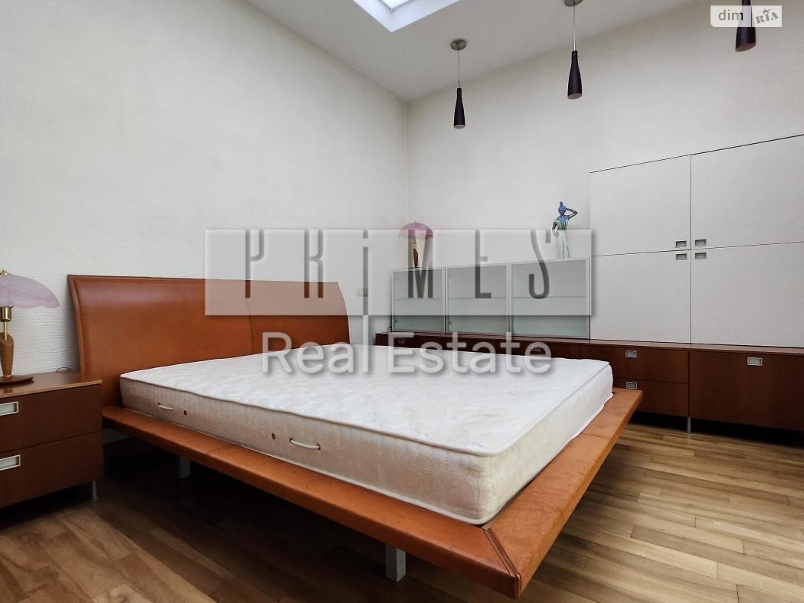 двоповерховий будинок з верандою, 598.7 кв. м, цегла. Продаж у Шпитьках фото 1 двоповерховий будинок з верандою, 598.7 кв. м, цегла. Продаж у Шпитьках фото 1