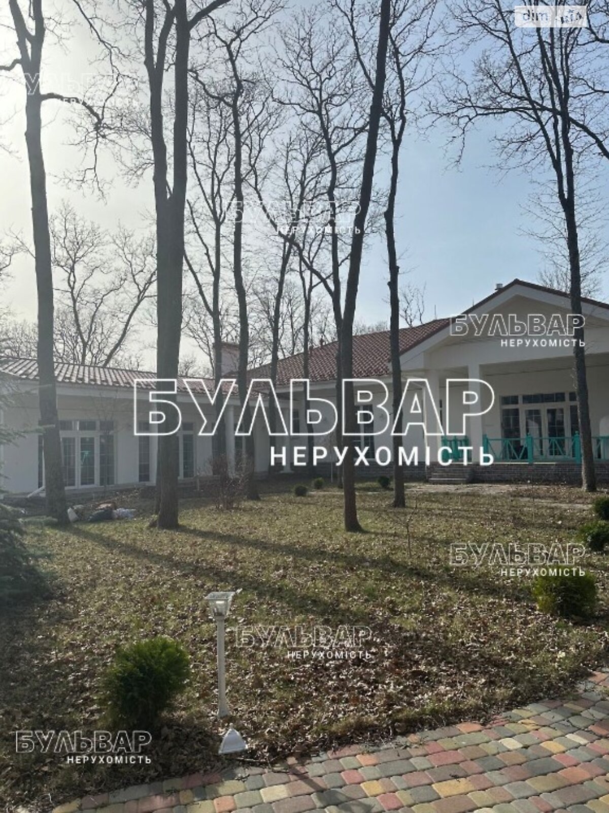 одноэтажный дом с верандой, 465 кв. м, кирпич. Продажа в Лесном фото 1 одноэтажный дом с верандой, 465 кв. м, кирпич. Продажа в Лесном фото 1