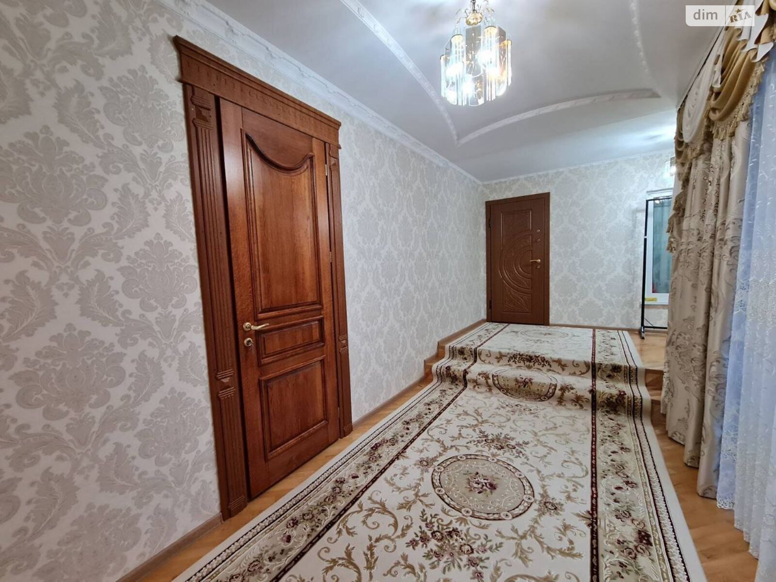 двоповерховий будинок, 570 кв. м, цегла. Продаж у Лісових Гринівцях фото 1 двоповерховий будинок, 570 кв. м, цегла. Продаж у Лісових Гринівцях фото 1
