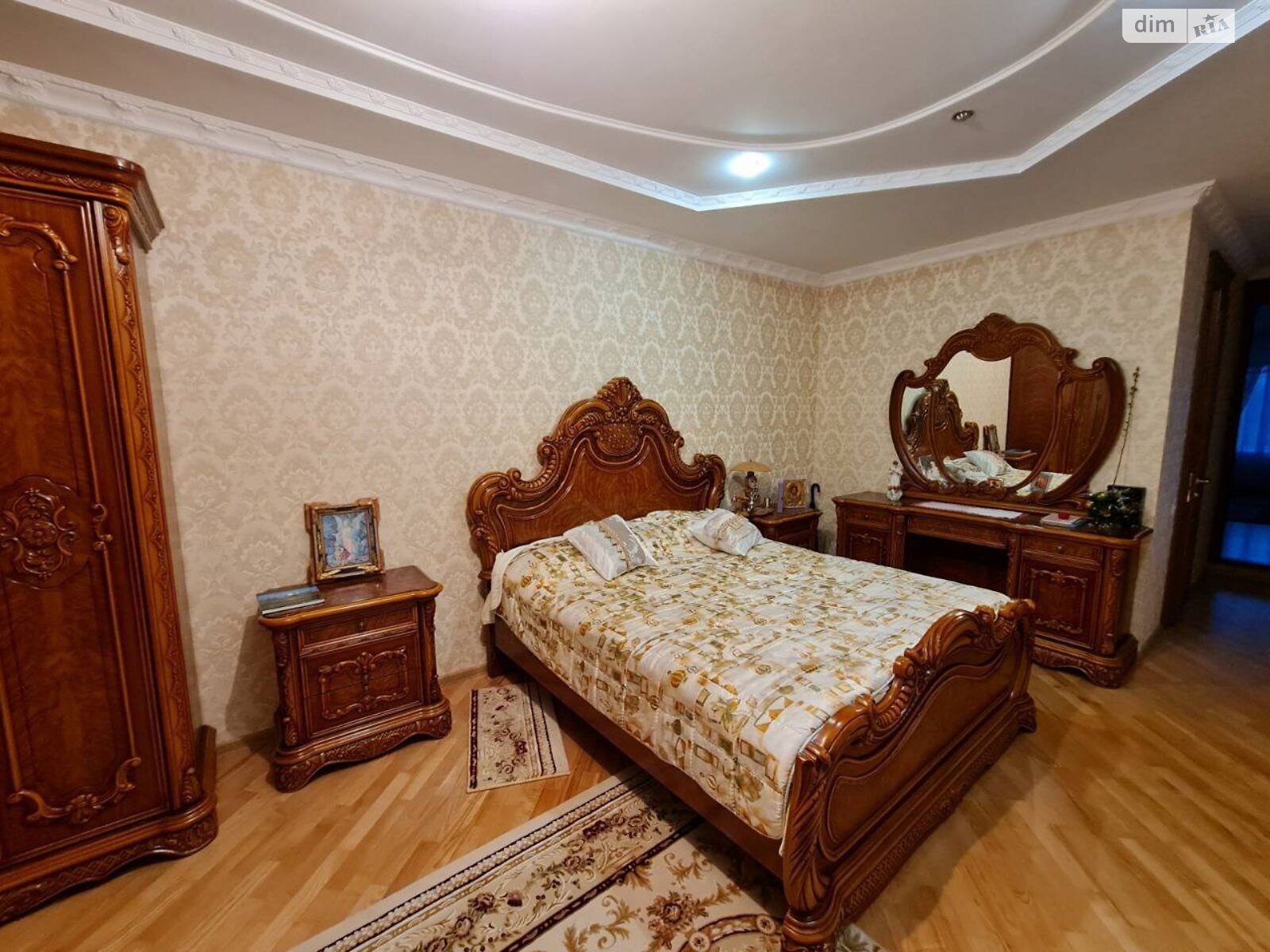 двоповерховий будинок, 570 кв. м, цегла. Продаж у Лісових Гринівцях фото 1 двоповерховий будинок, 570 кв. м, цегла. Продаж у Лісових Гринівцях фото 1