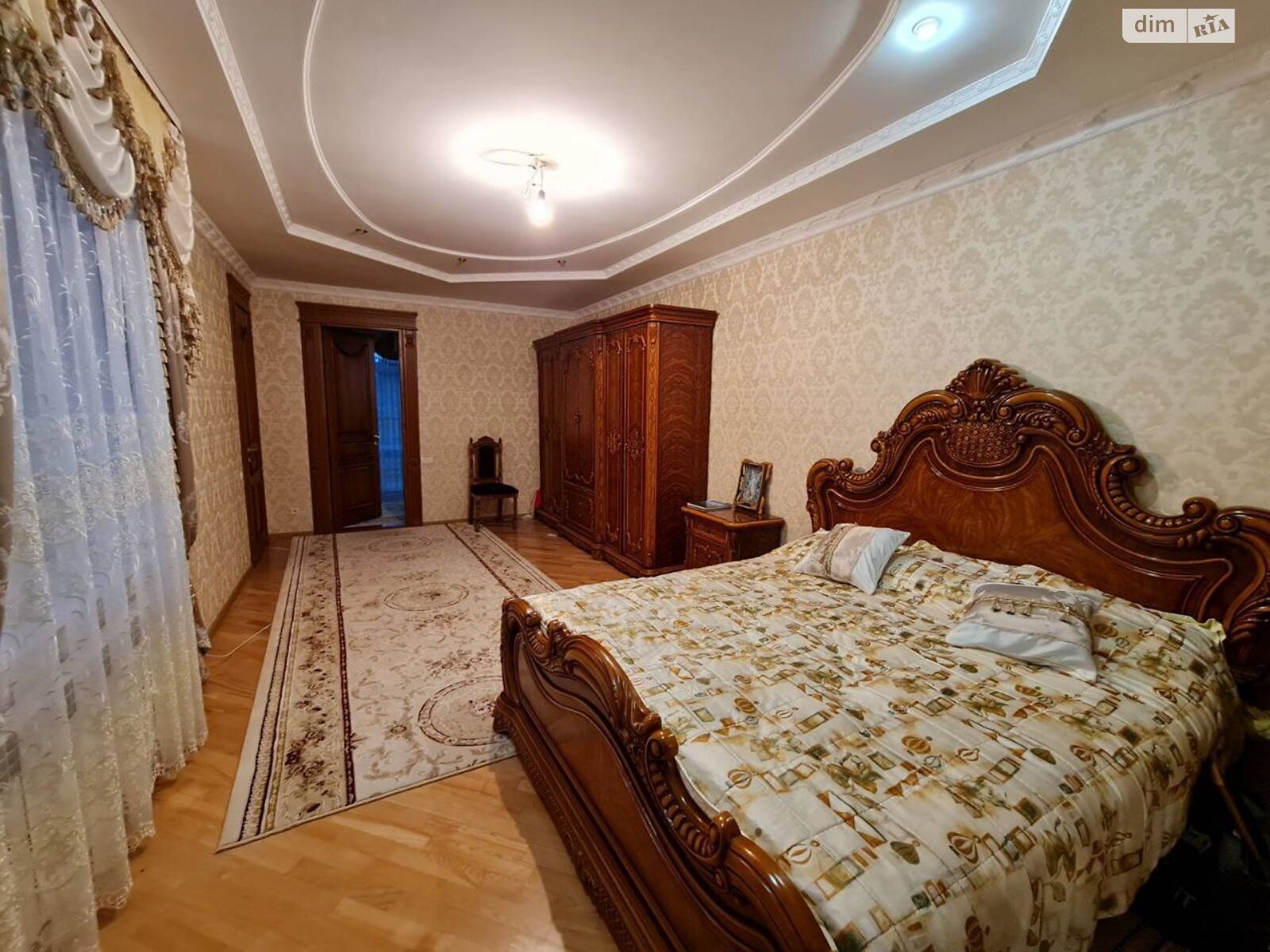двоповерховий будинок, 570 кв. м, цегла. Продаж у Лісових Гринівцях фото 1 двоповерховий будинок, 570 кв. м, цегла. Продаж у Лісових Гринівцях фото 1