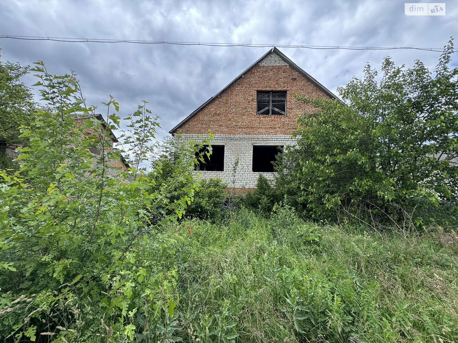 двухэтажный дом с гаражом, 100 кв. м, кирпич. Продажа в Летичеве фото 1 двухэтажный дом с гаражом, 100 кв. м, кирпич. Продажа в Летичеве фото 1