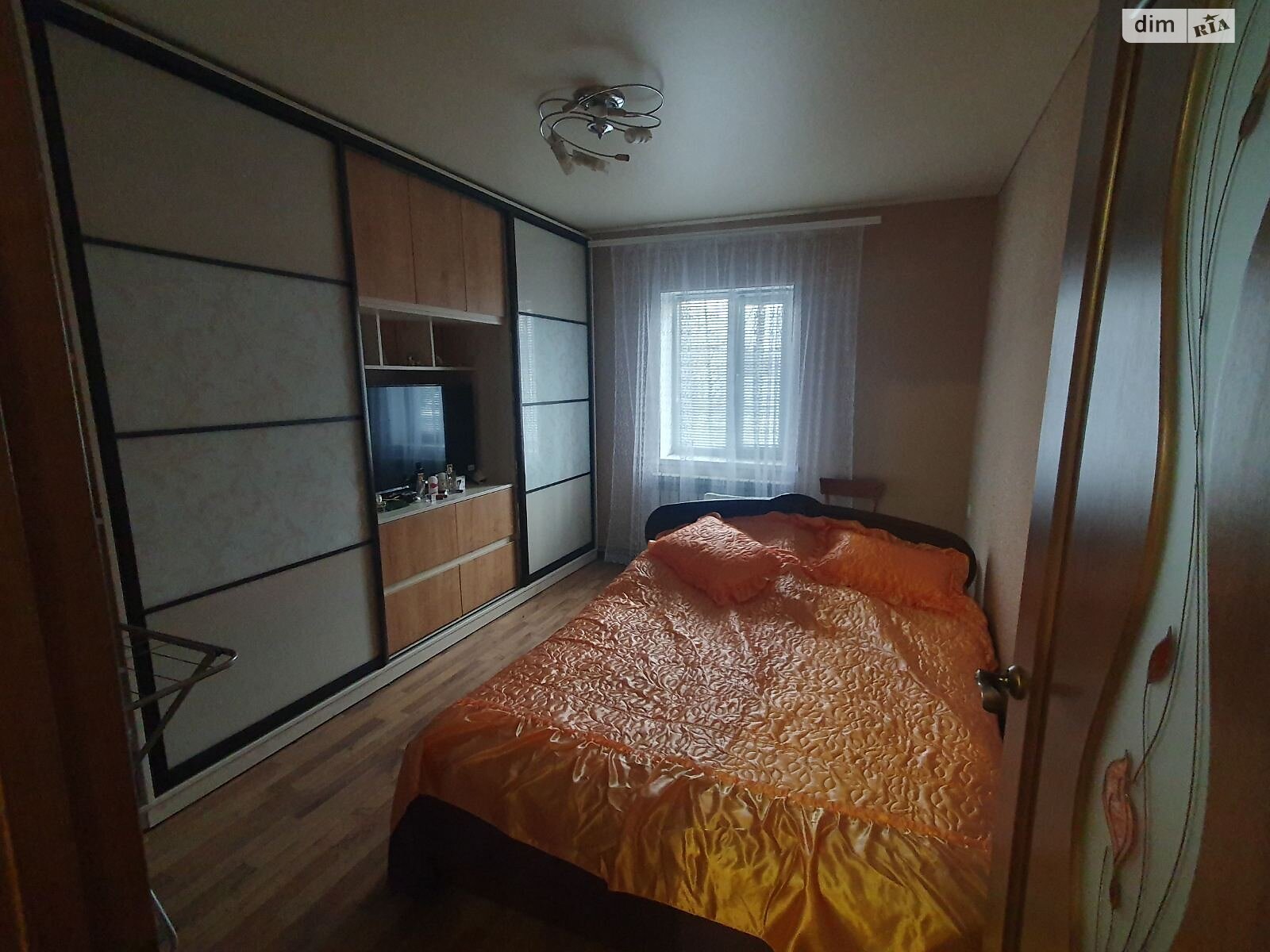 одноэтажный дом с гаражом, 64 кв. м, кирпич. Продажа в Летичеве фото 1