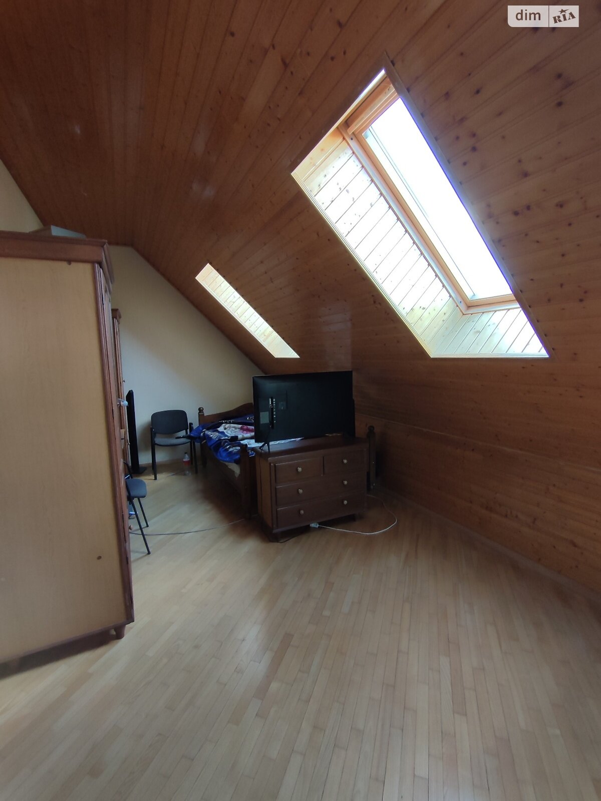 трехэтажный дом с гаражом, 348.8 кв. м, кирпич. Продажа в Левкове фото 1 трехэтажный дом с гаражом, 348.8 кв. м, кирпич. Продажа в Левкове фото 1