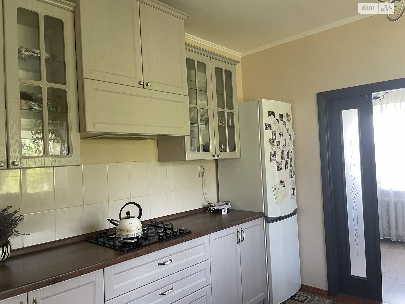 двоповерховий будинок з меблями, 253.9 кв. м, цегла. Продаж у Левкові фото 1 двоповерховий будинок з меблями, 253.9 кв. м, цегла. Продаж у Левкові фото 1