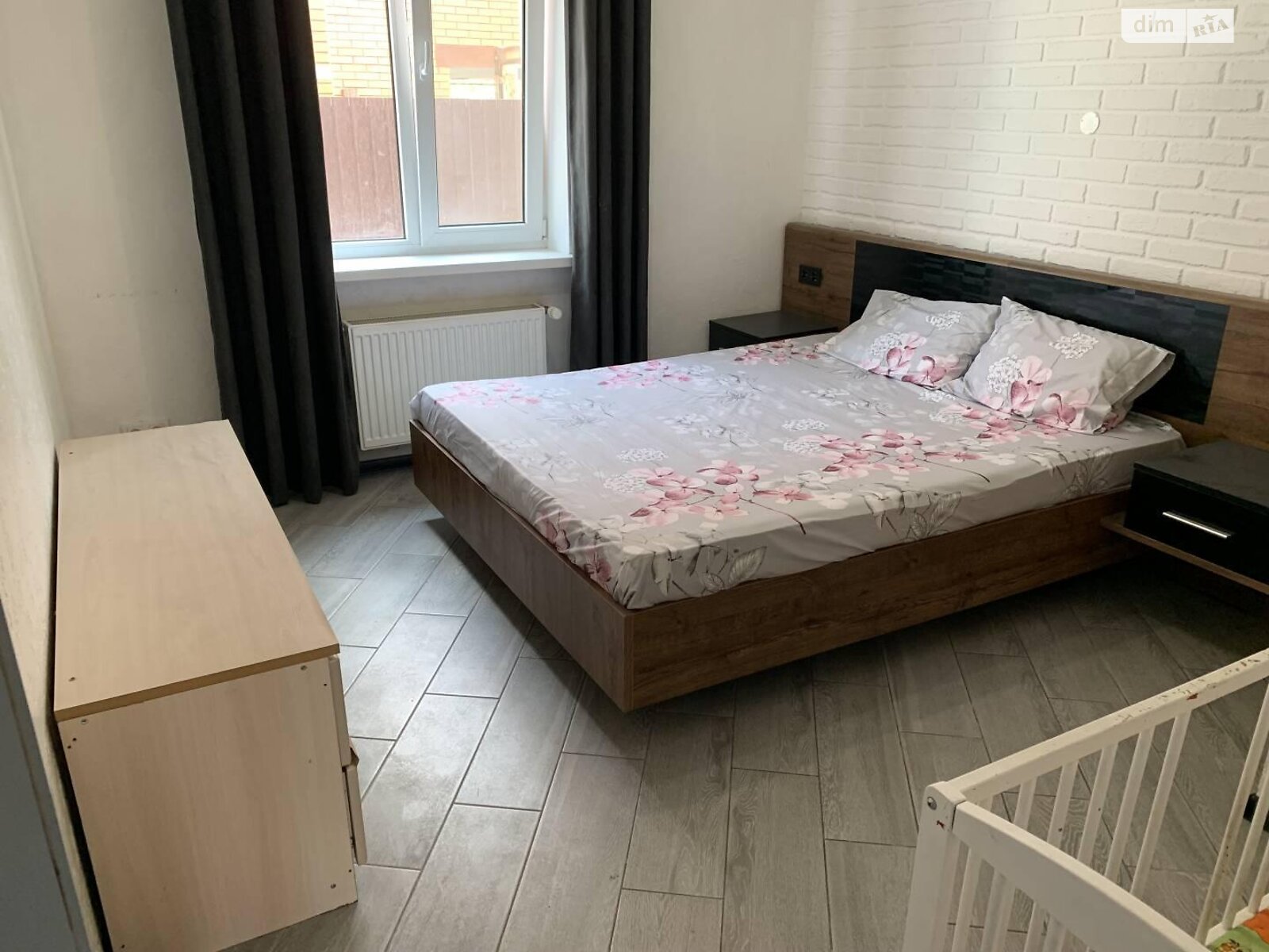 триповерховий будинок, 130 кв. м, кирпич. Продаж у Лиманці фото 1 триповерховий будинок, 130 кв. м, кирпич. Продаж у Лиманці фото 1