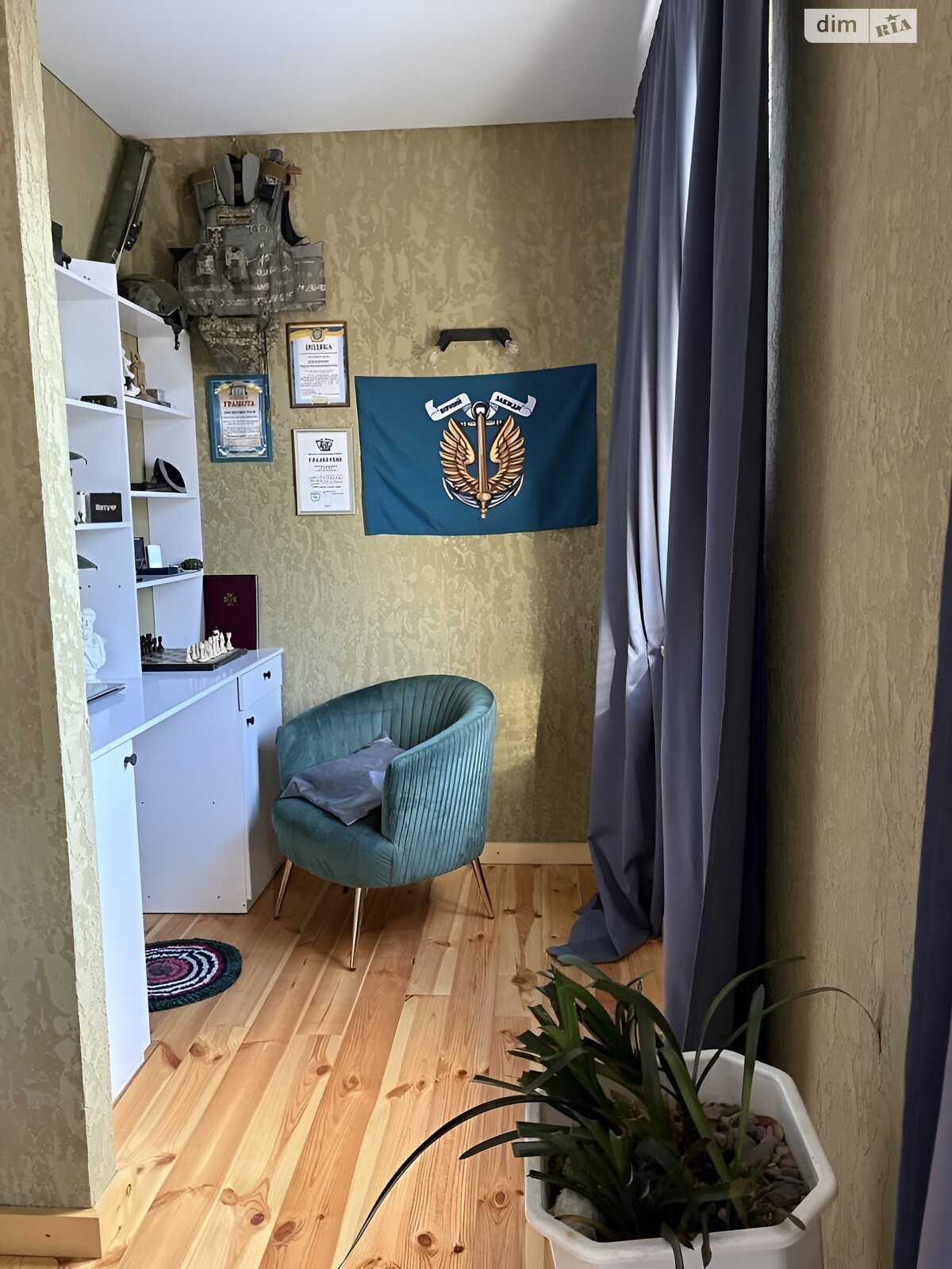 трехэтажный дом, 100 кв. м, кирпич. Продажа в Лиманке фото 1 трехэтажный дом, 100 кв. м, кирпич. Продажа в Лиманке фото 1