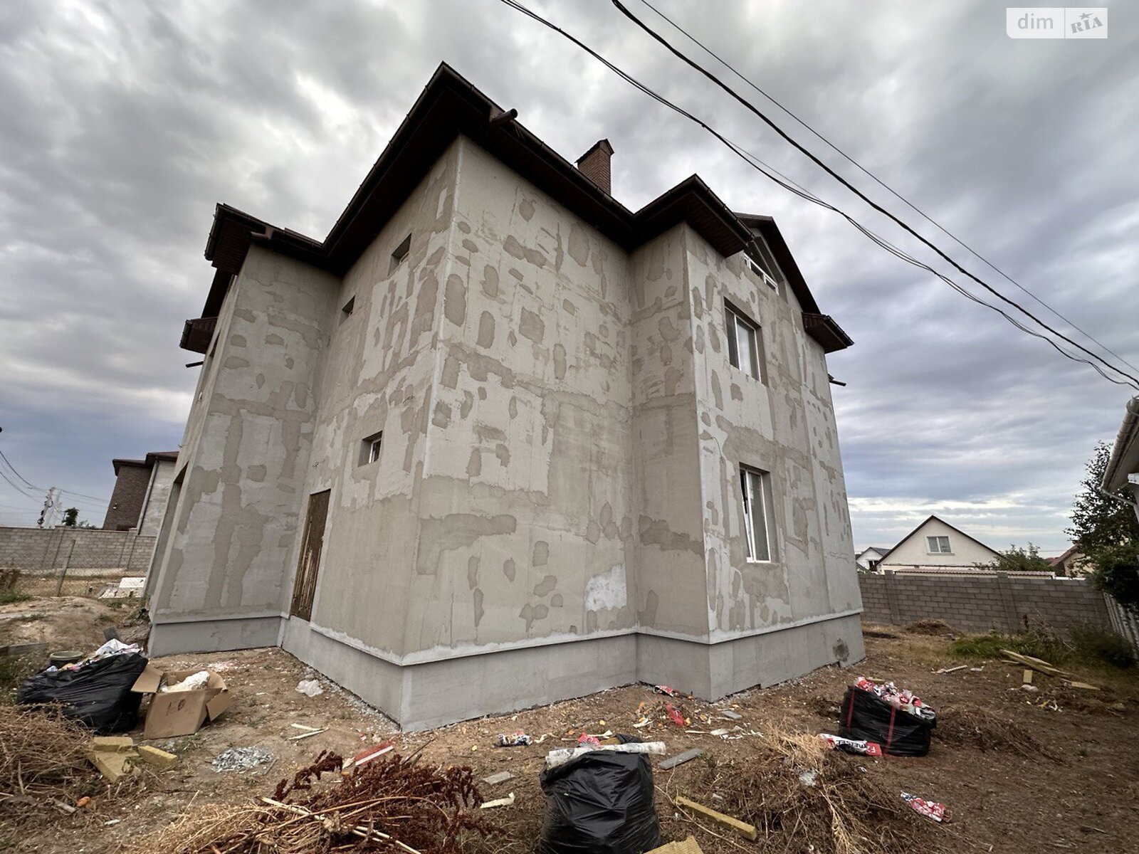 триповерховий будинок з опаленням, 238 кв. м, монолітно-каркасний. Продаж в Лиманці фото 1