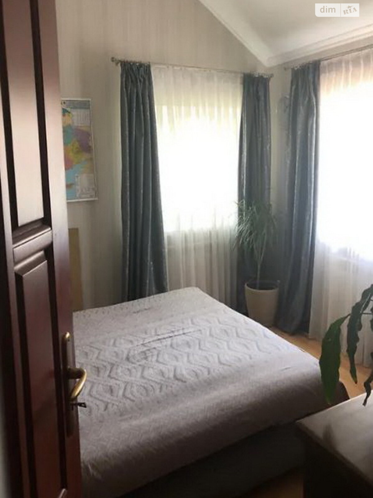 двухэтажный дом с гаражом, 227 кв. м, кирпич. Продажа в Лиманке фото 1