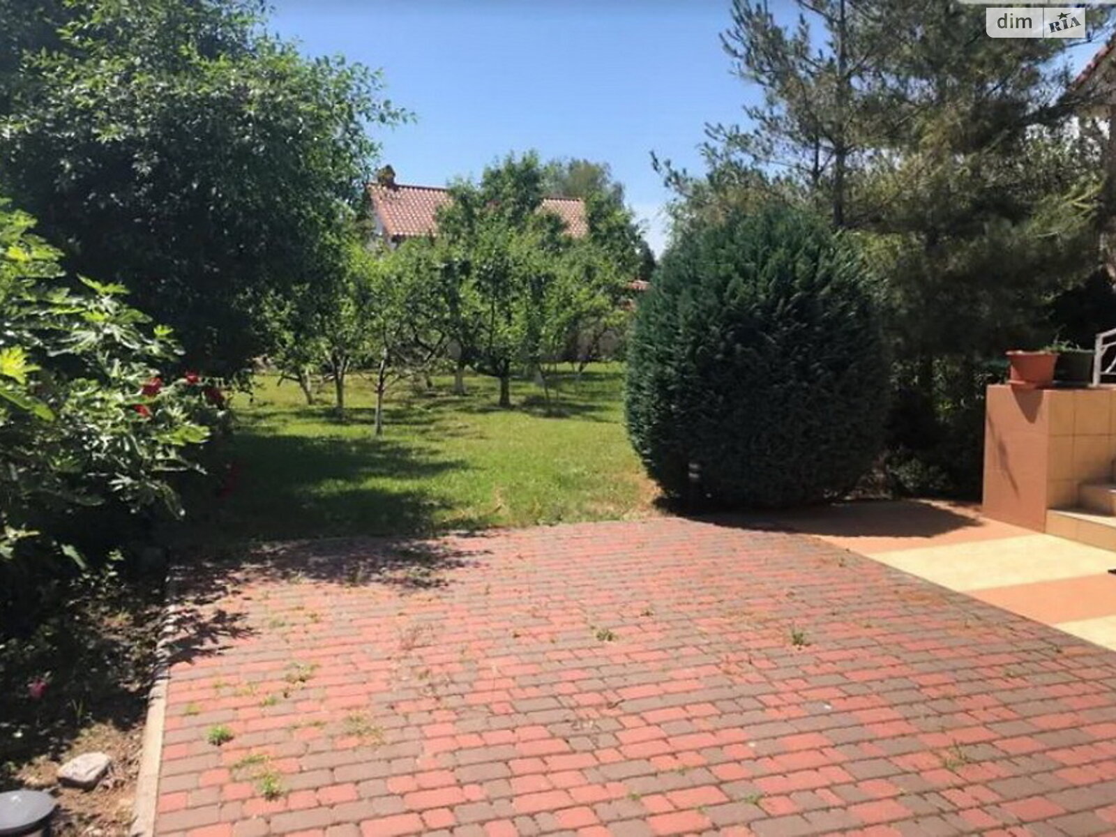 двухэтажный дом с гаражом, 227 кв. м, кирпич. Продажа в Лиманке фото 1