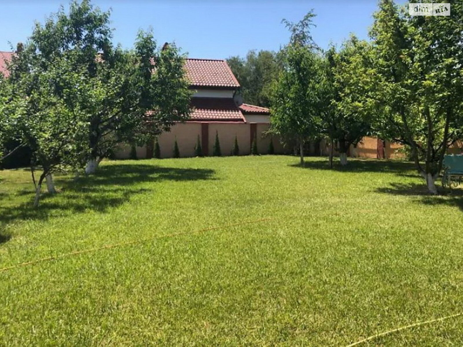 двухэтажный дом с гаражом, 227 кв. м, кирпич. Продажа в Лиманке фото 1