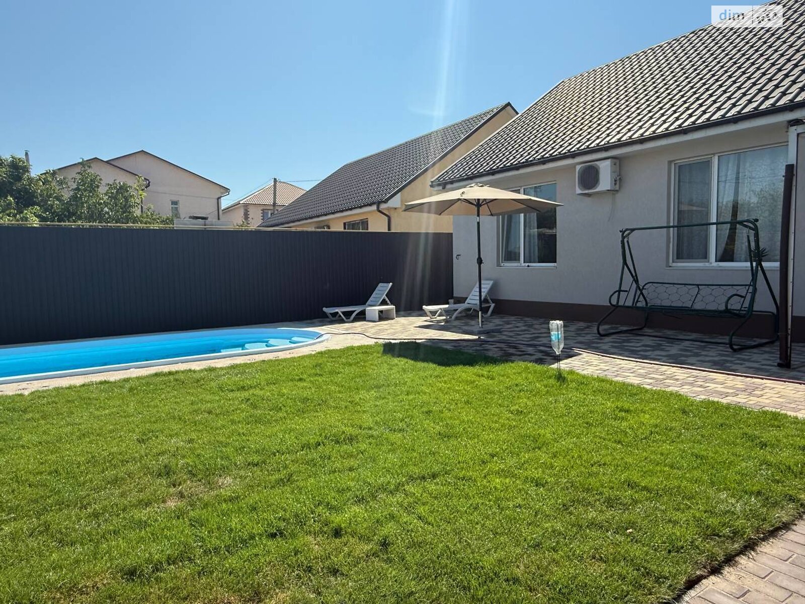 двоповерховий будинок з мансардою, 140 кв. м, цегла. Продаж у Лиманці фото 1