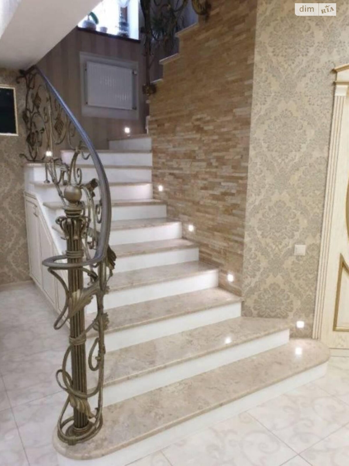 двухэтажный дом, 202 кв. м, кирпич. Продажа в Лиманке фото 1 двухэтажный дом, 202 кв. м, кирпич. Продажа в Лиманке фото 1