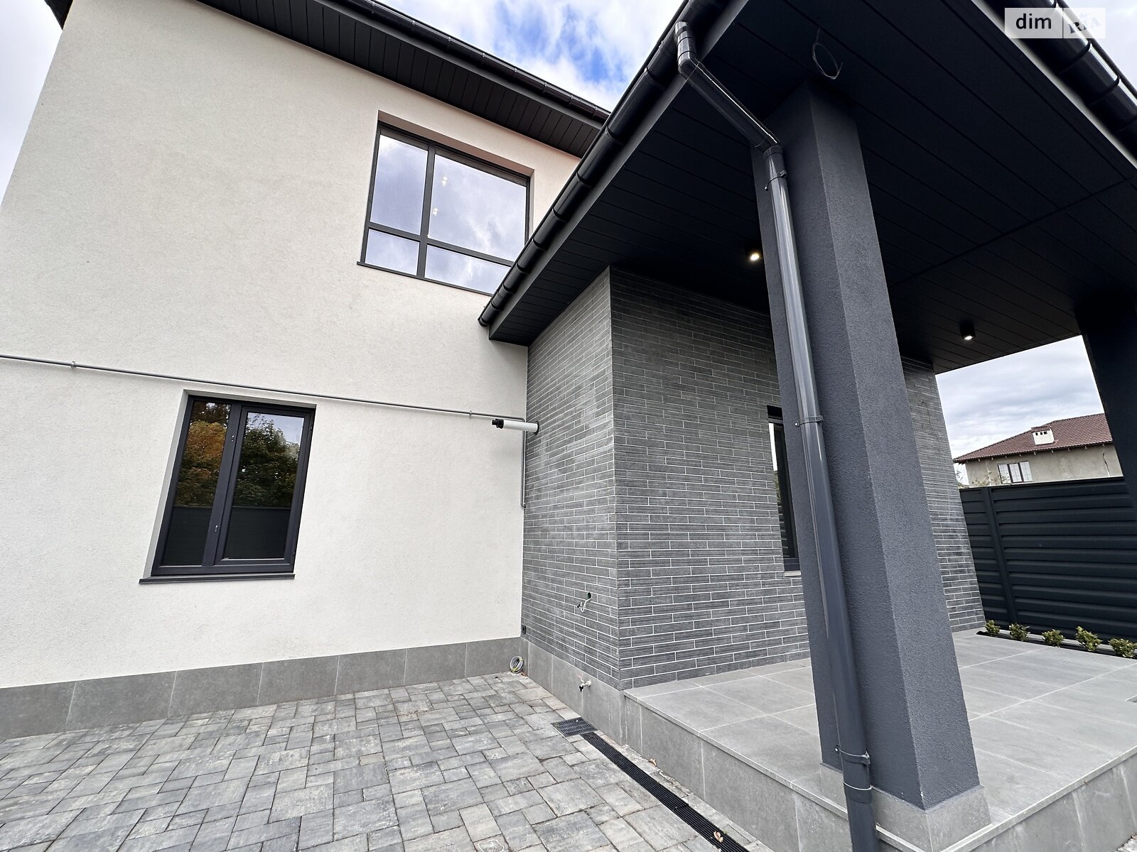 двоповерховий будинок, 180 кв. м, цегла. Продаж у Лиманці фото 1