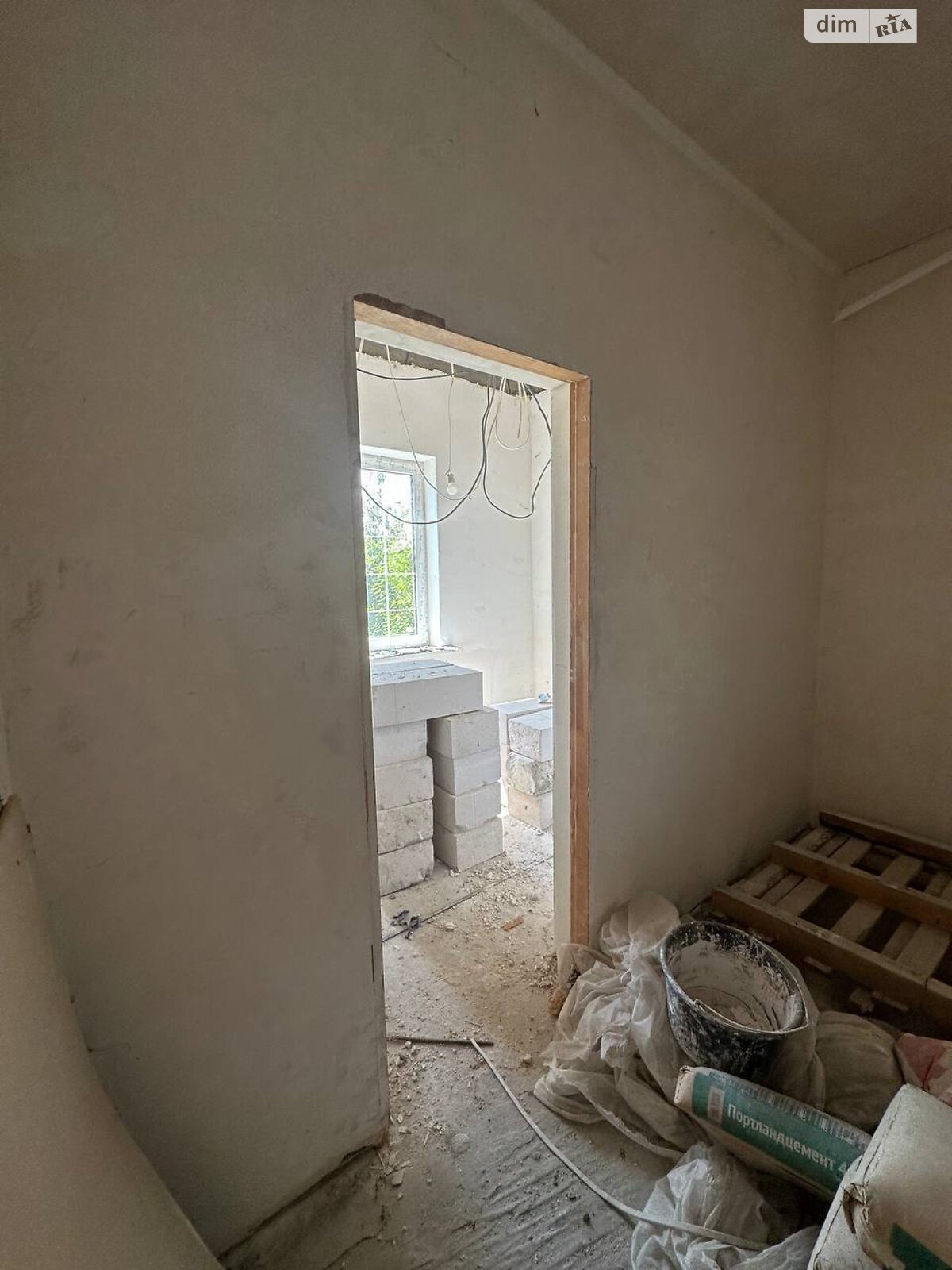 двоповерховий будинок з мансардою, 200 кв. м, пеноблок. Продаж в Лиманці, район Царське Село фото 1