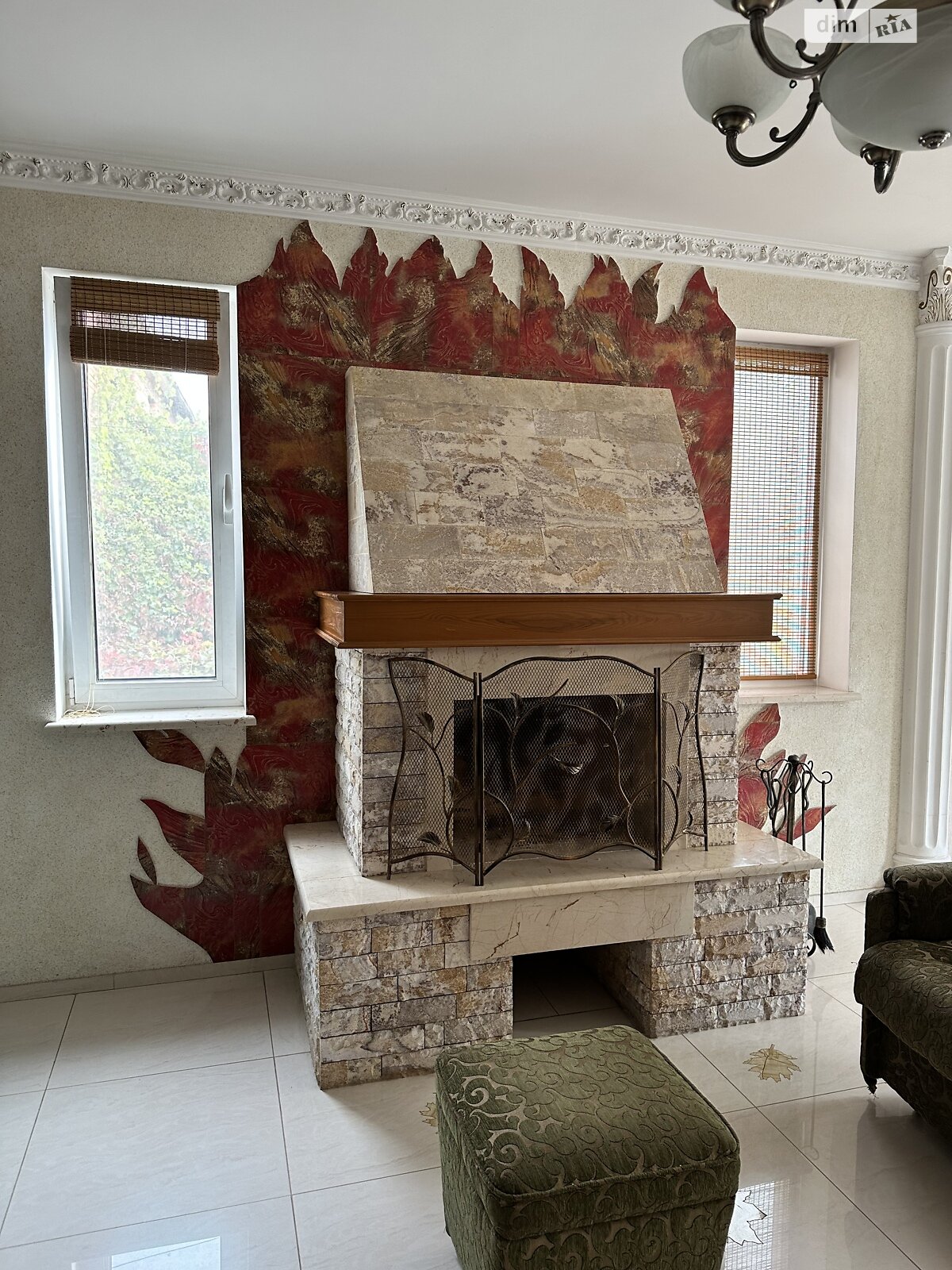 трехэтажный дом с гаражом, 300 кв. м, газобетон. Продажа в Лиманке район Царское Село фото 1 трехэтажный дом с гаражом, 300 кв. м, газобетон. Продажа в Лиманке район Царское Село фото 1