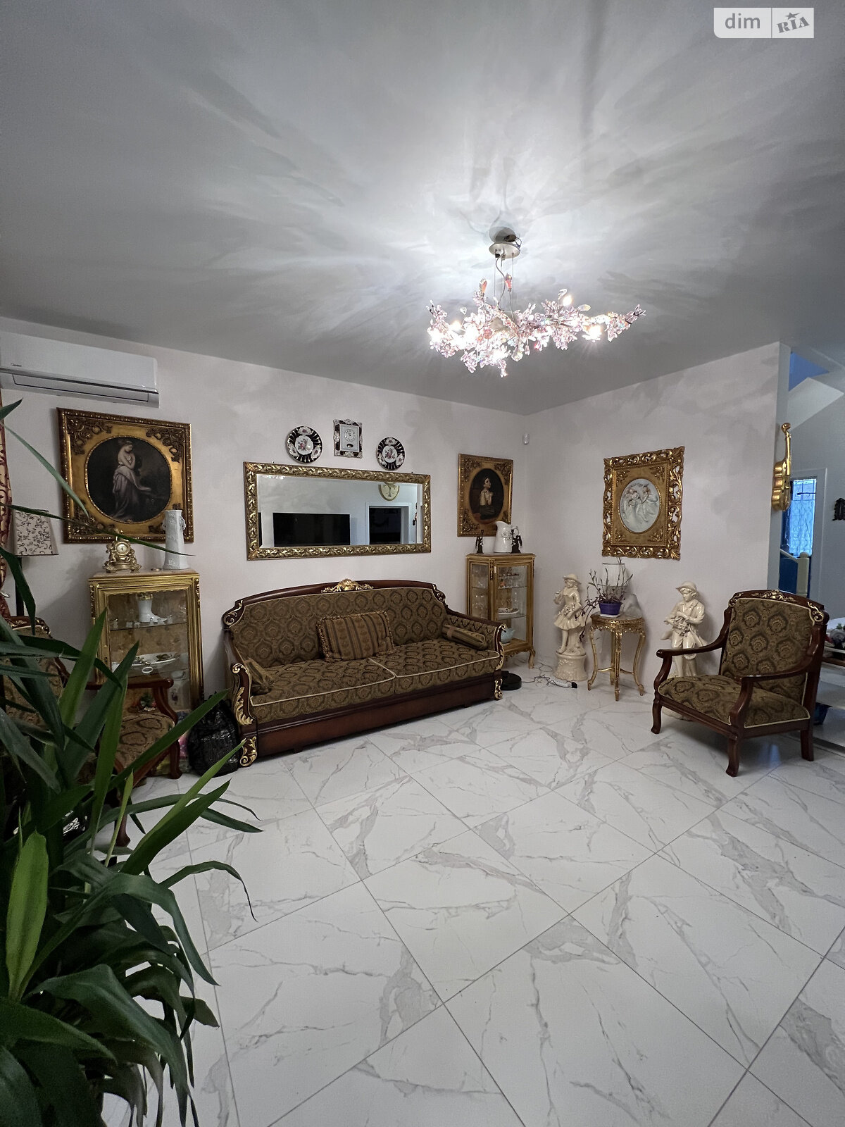 двухэтажный дом, 170 кв. м, кирпич. Продажа в Лиманке фото 1 двухэтажный дом, 170 кв. м, кирпич. Продажа в Лиманке фото 1