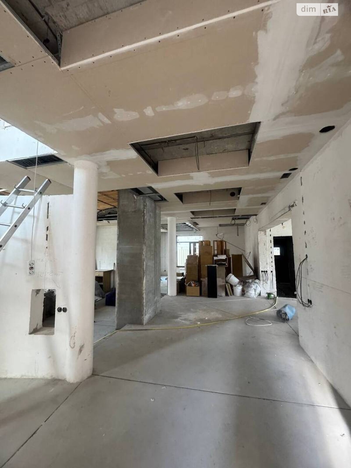 двоповерховий будинок з гаражем, 350 кв. м, цегла. Продаж у Лиманці фото 1