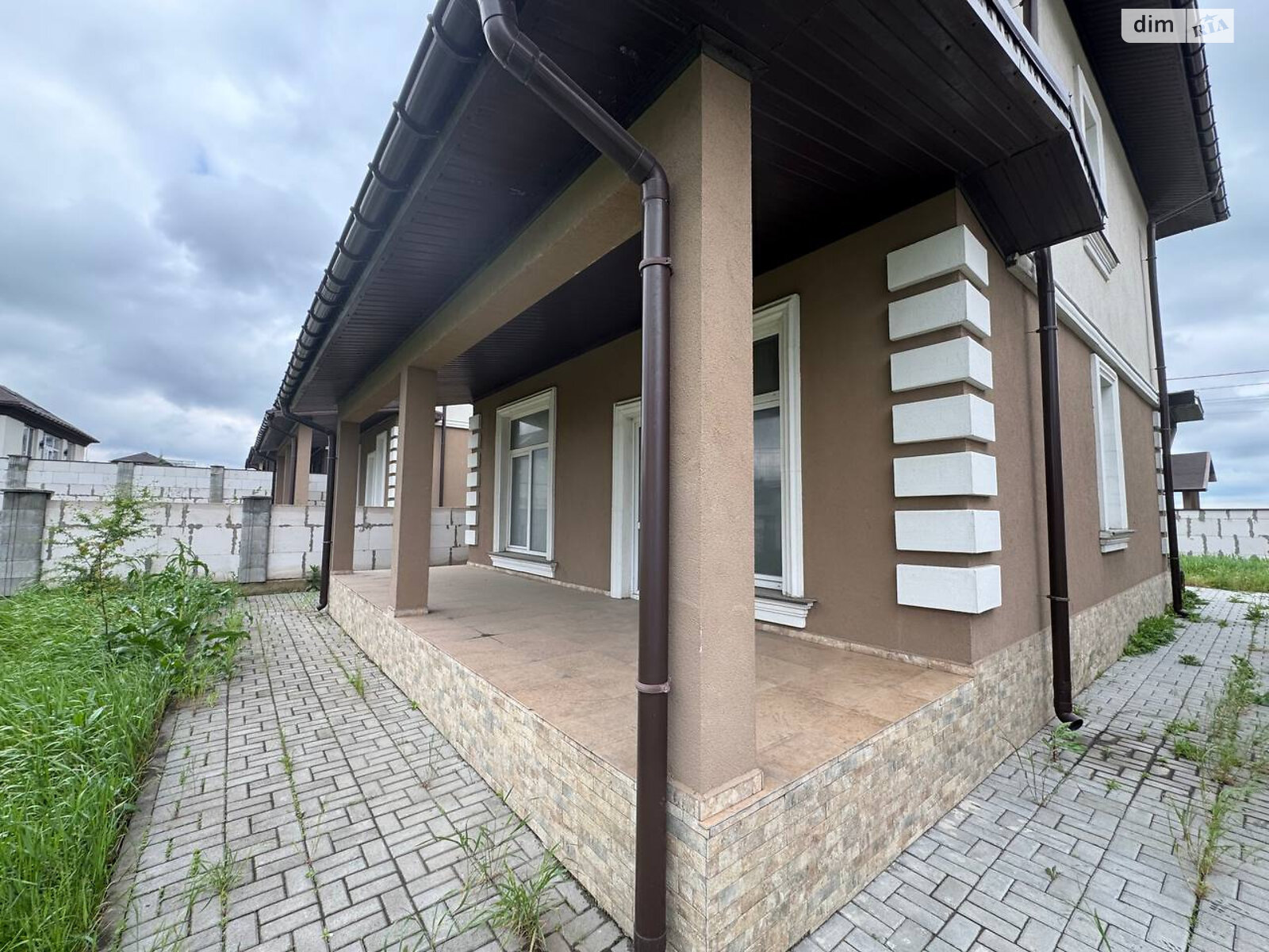 двухэтажный дом с гаражом, 140 кв. м, кирпич. Продажа в Лиманке фото 1 двухэтажный дом с гаражом, 140 кв. м, кирпич. Продажа в Лиманке фото 1