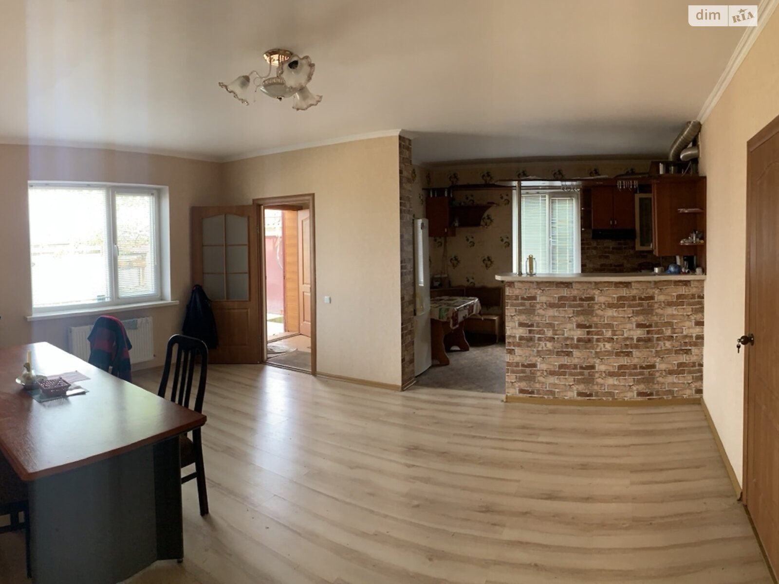 двоповерховий будинок, 250 кв. м, цегла. Продаж у Лиманах фото 1 двоповерховий будинок, 250 кв. м, цегла. Продаж у Лиманах фото 1