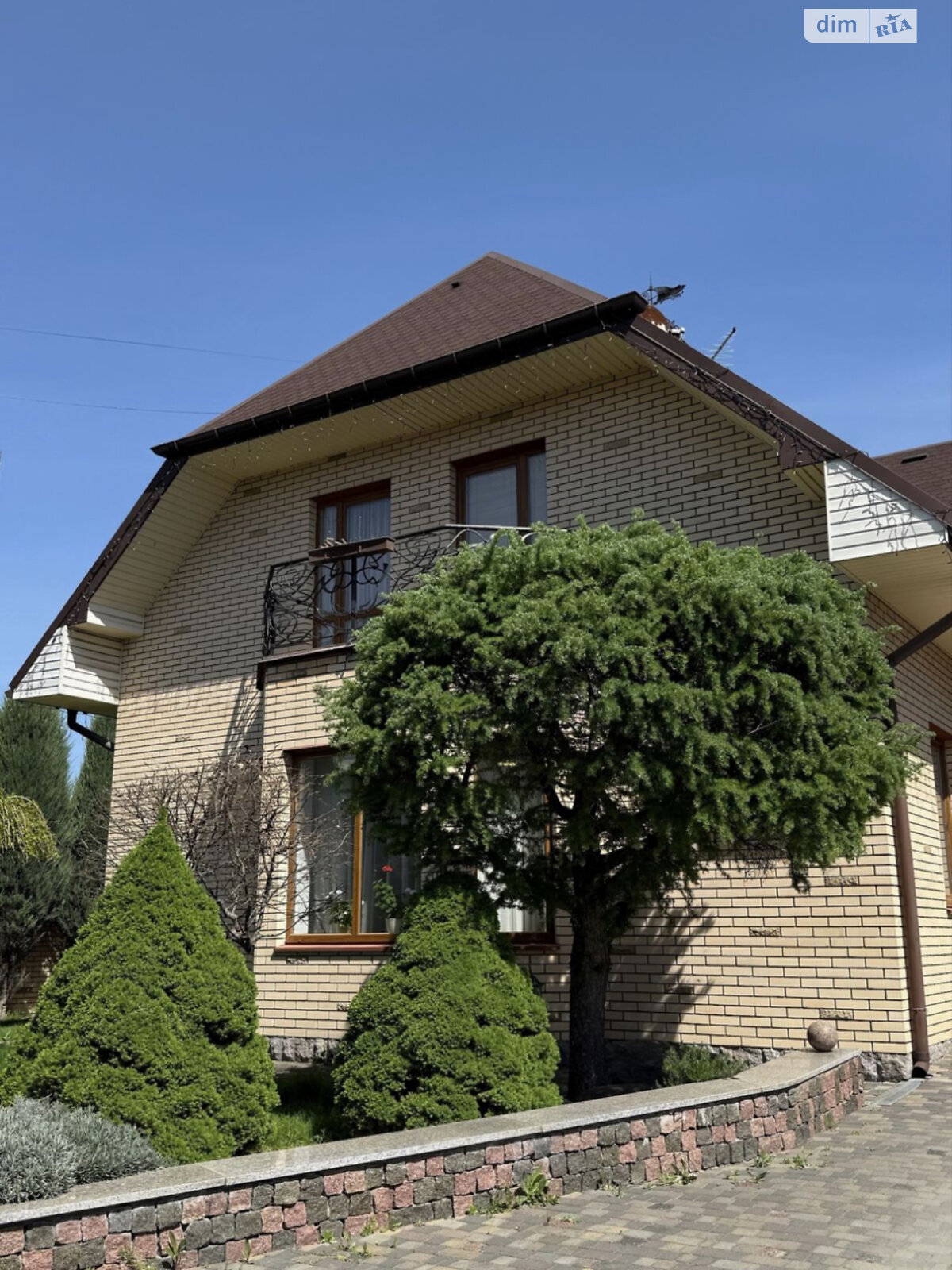 двухэтажный дом с гаражом, 251 кв. м, кирпич. Продажа в Липинах фото 1 двухэтажный дом с гаражом, 251 кв. м, кирпич. Продажа в Липинах фото 1