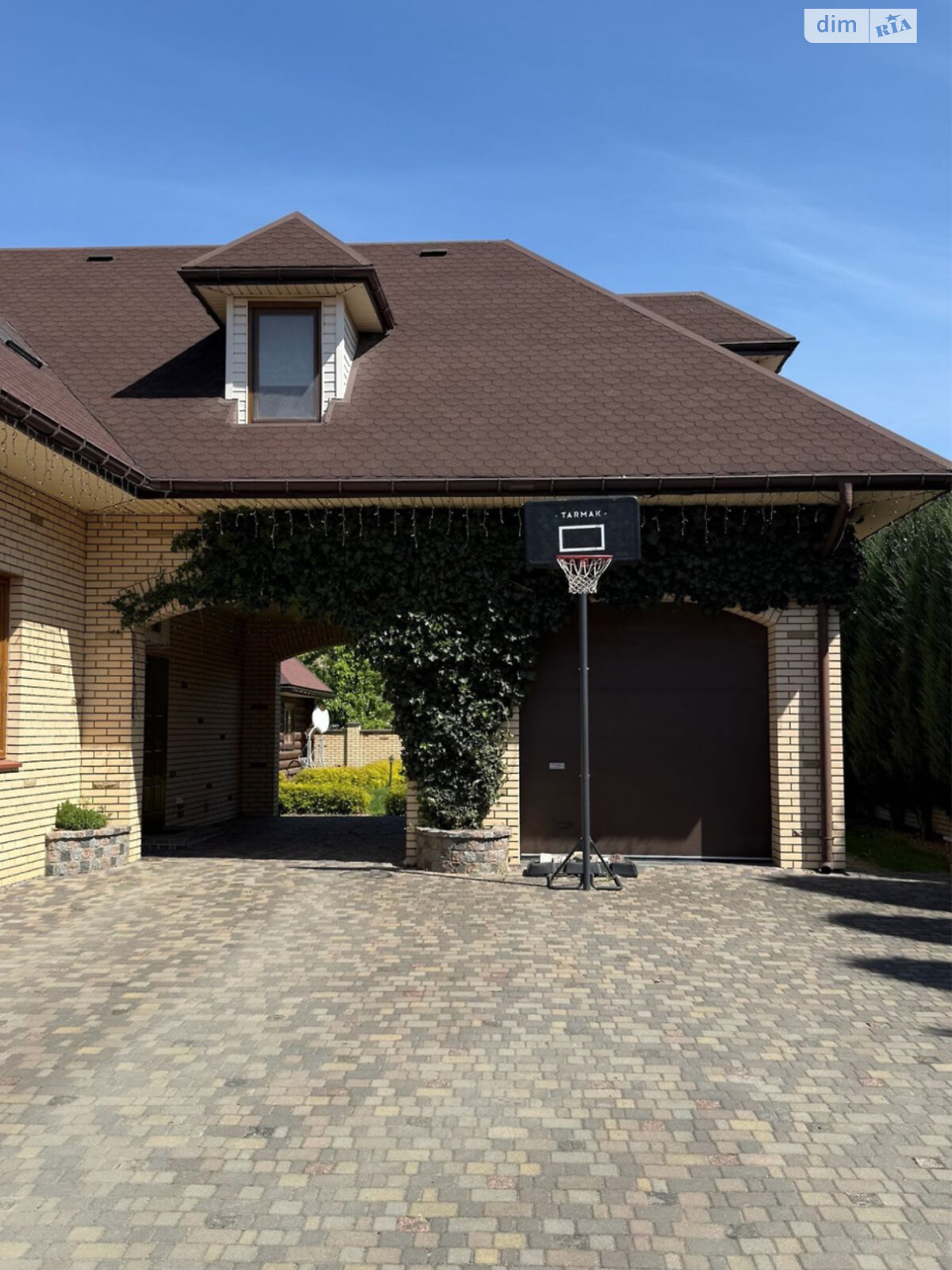 двухэтажный дом с гаражом, 251 кв. м, кирпич. Продажа в Липинах фото 1 двухэтажный дом с гаражом, 251 кв. м, кирпич. Продажа в Липинах фото 1