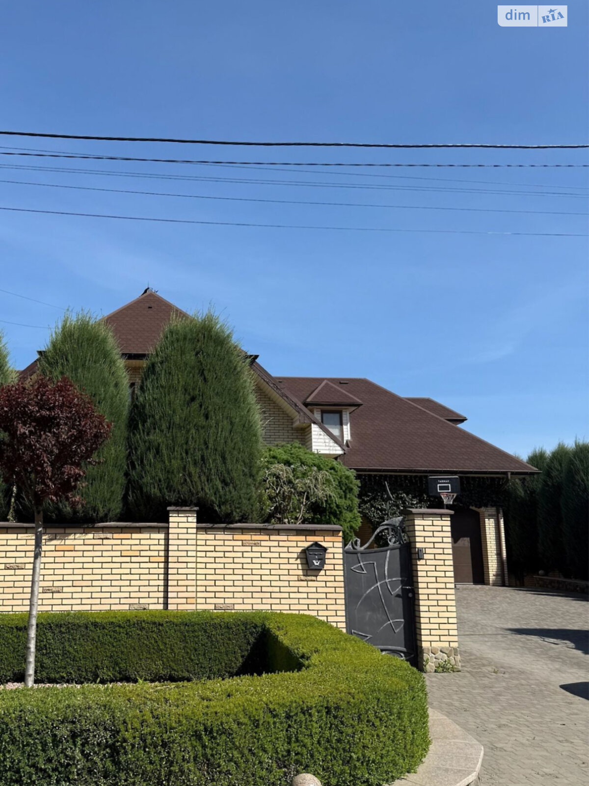 двухэтажный дом с гаражом, 251 кв. м, кирпич. Продажа в Липинах фото 1 двухэтажный дом с гаражом, 251 кв. м, кирпич. Продажа в Липинах фото 1