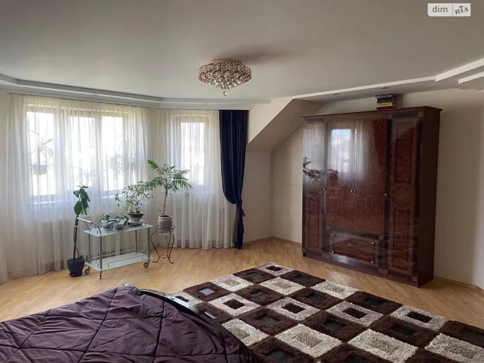 двухэтажный дом с гаражом, 271.5 кв. м, кирпич. Продажа в Липинах фото 1